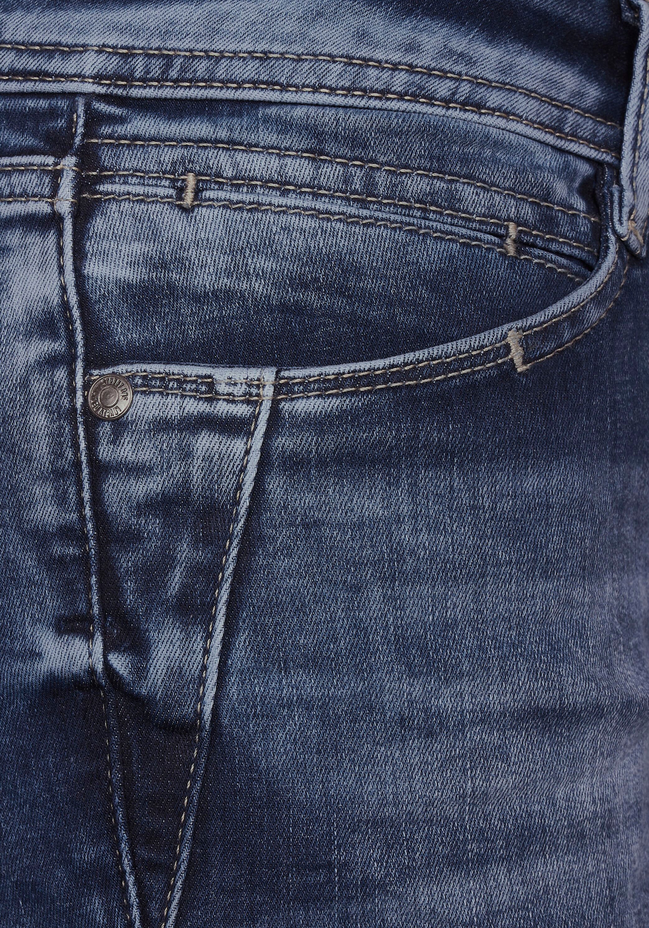 STREET ONE Slim-fit-Jeans, im Style ♕ bei York