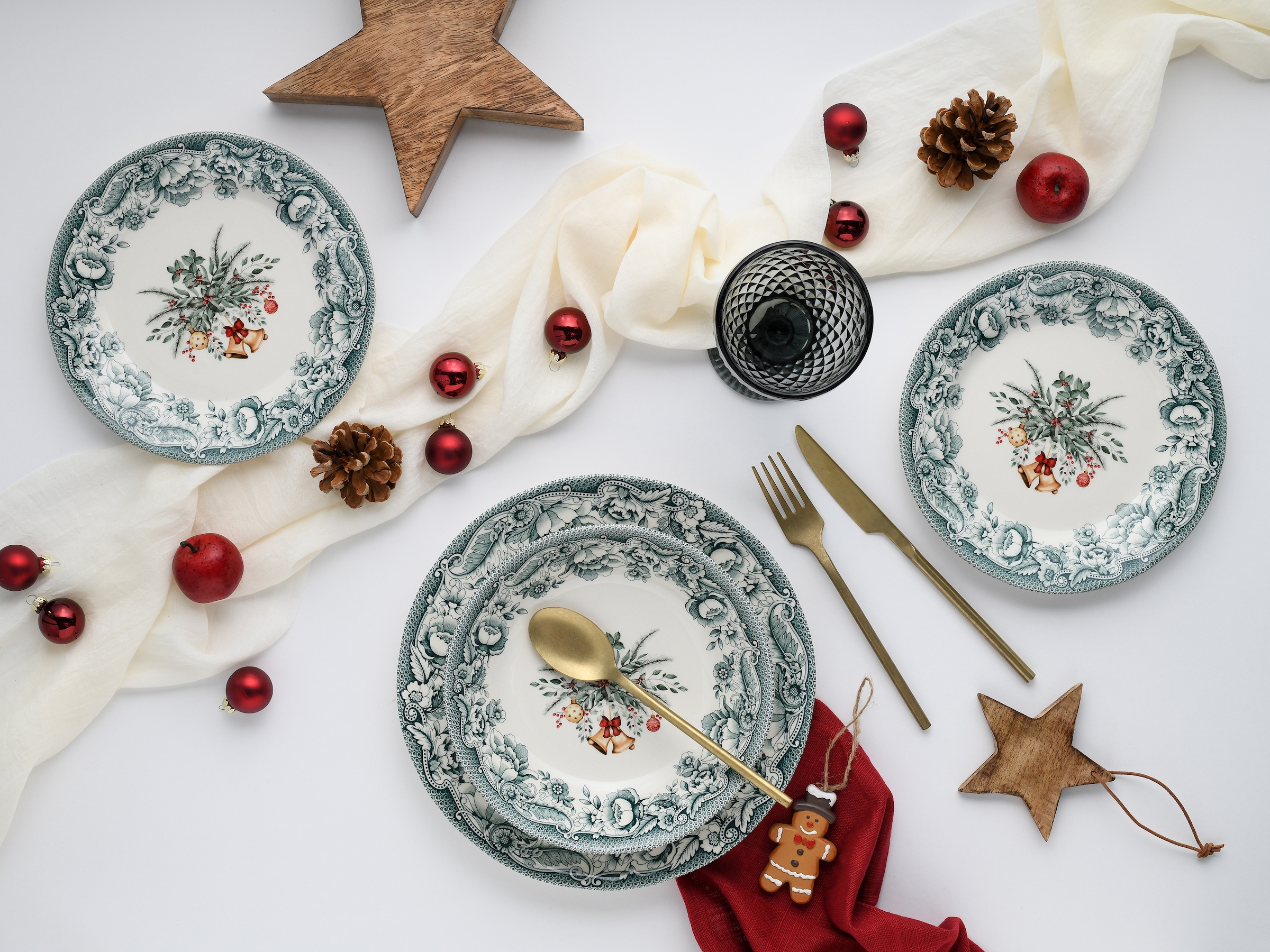 CreaTable Teller-Set »Weihnachten Grün, Tellerset 12-tlg« Weihnachtsdekorationen als Zentralmotiv