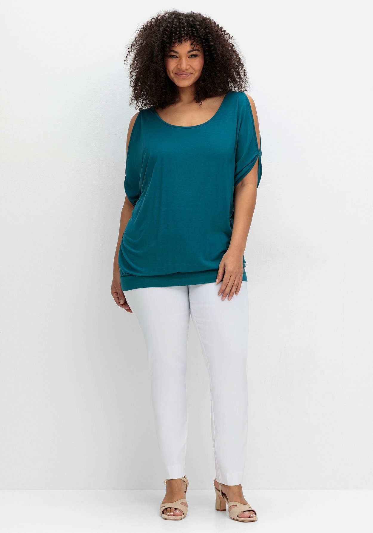Sheego T-Shirt »Strandshirt mit geschlitzten Fledermausärmeln«