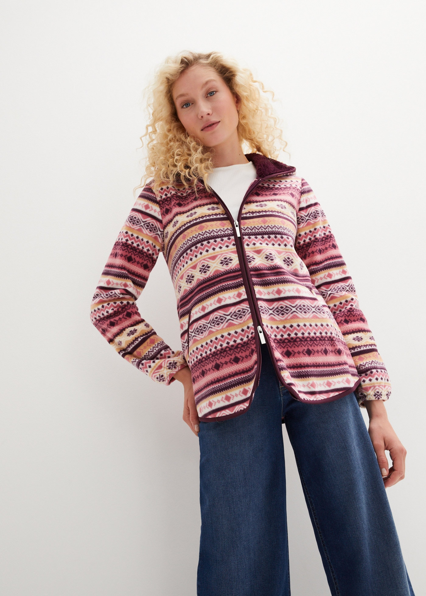 bonprix Fleecejacke »Kapuzen-Fleecejacke mit Norweger-Muster« mit Kapuze mit Norweger-Muster, mit Kapuze, kuscheliges Material