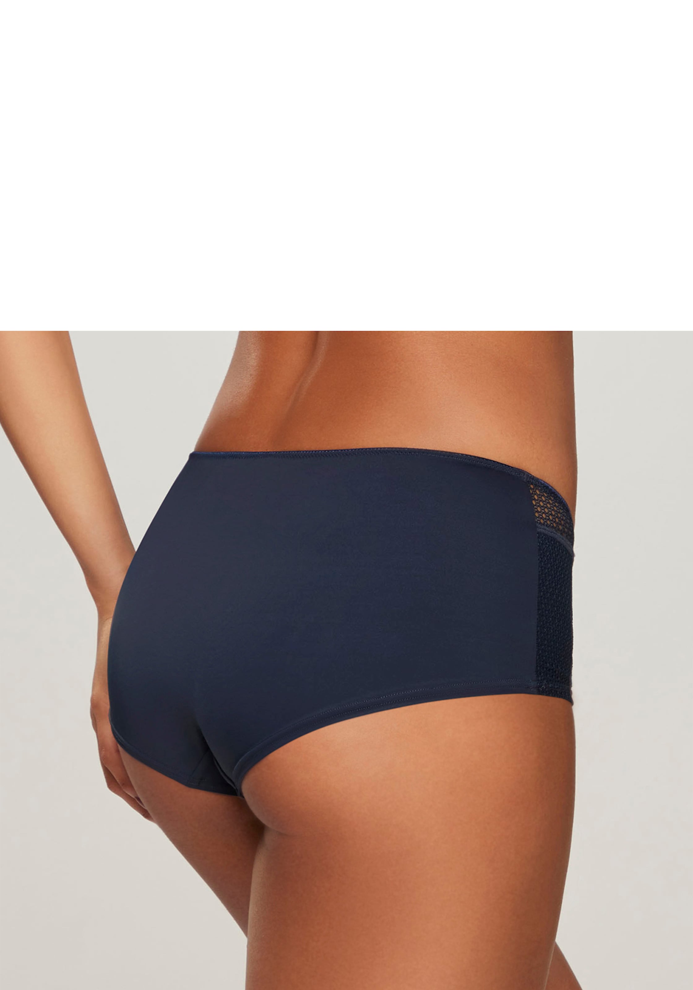 Nuance by Lascana Panty mit feiner Zierschleife und Schmuckaccessoire