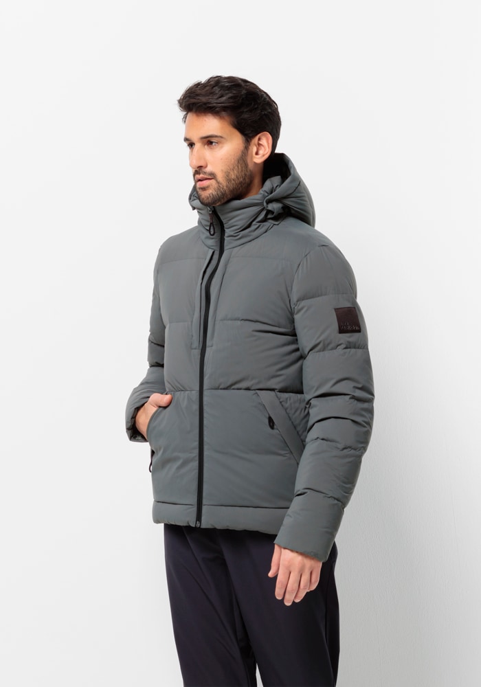 Jack Wolfskin Daunenjacke »WANDERMOOD DOWN JKT M«, mit Kapuze