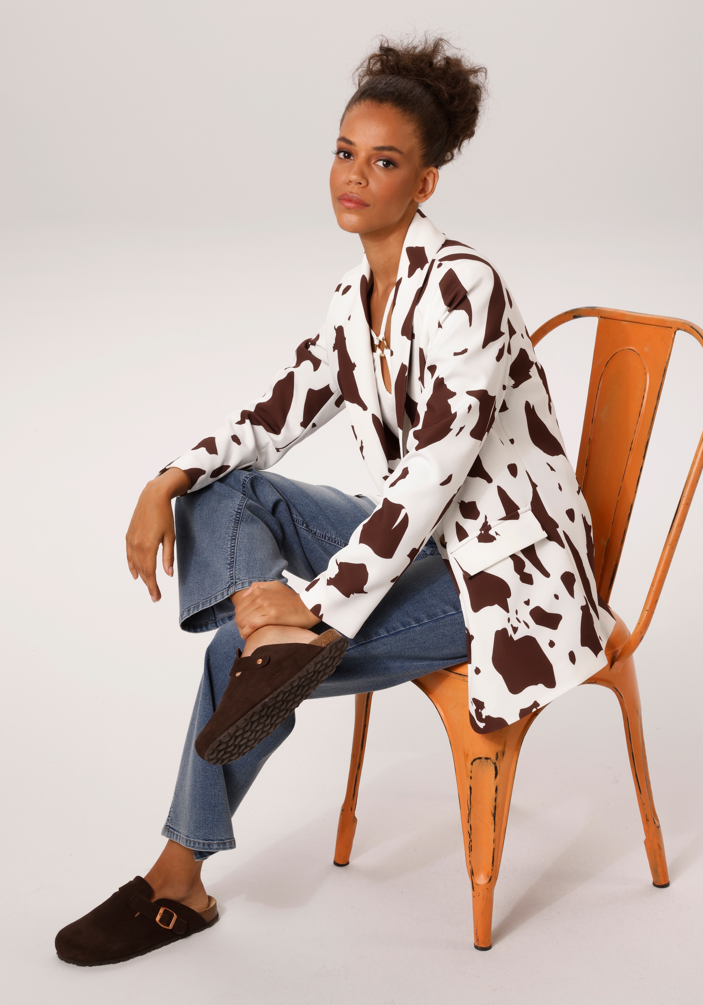 Aniston CASUAL Longblazer mit topaktuellen Kuh-Flecken -jedes Teil ein Unikat - NEUE KOLLEKTION