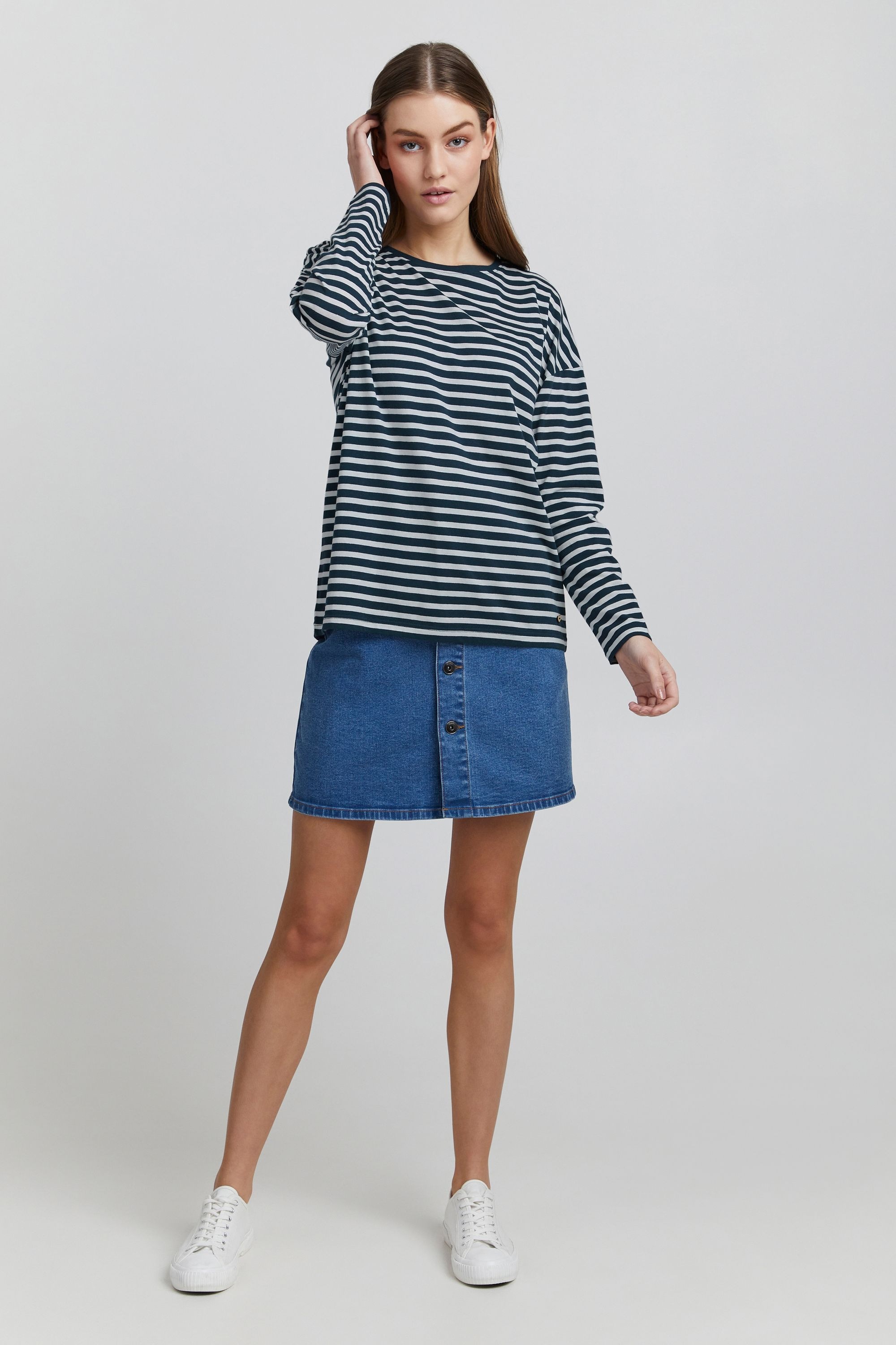 OXMO Langarmshirt »Langarmshirt OXStefka«