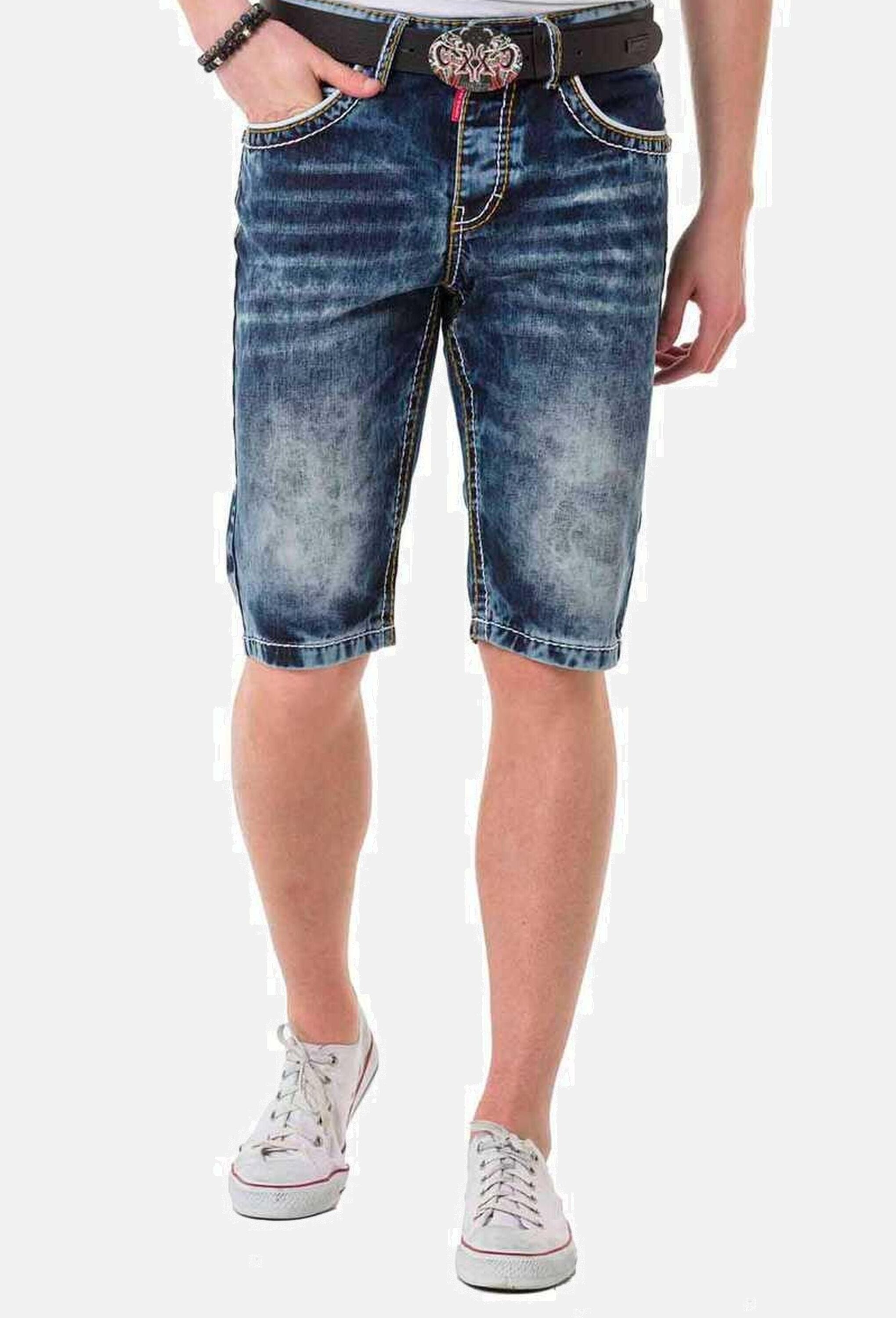 Cipo & Baxx Jeansbermudas »Cipo & Baxx Bermuda & Short« mit stylishen Kontrastnähten, CK268