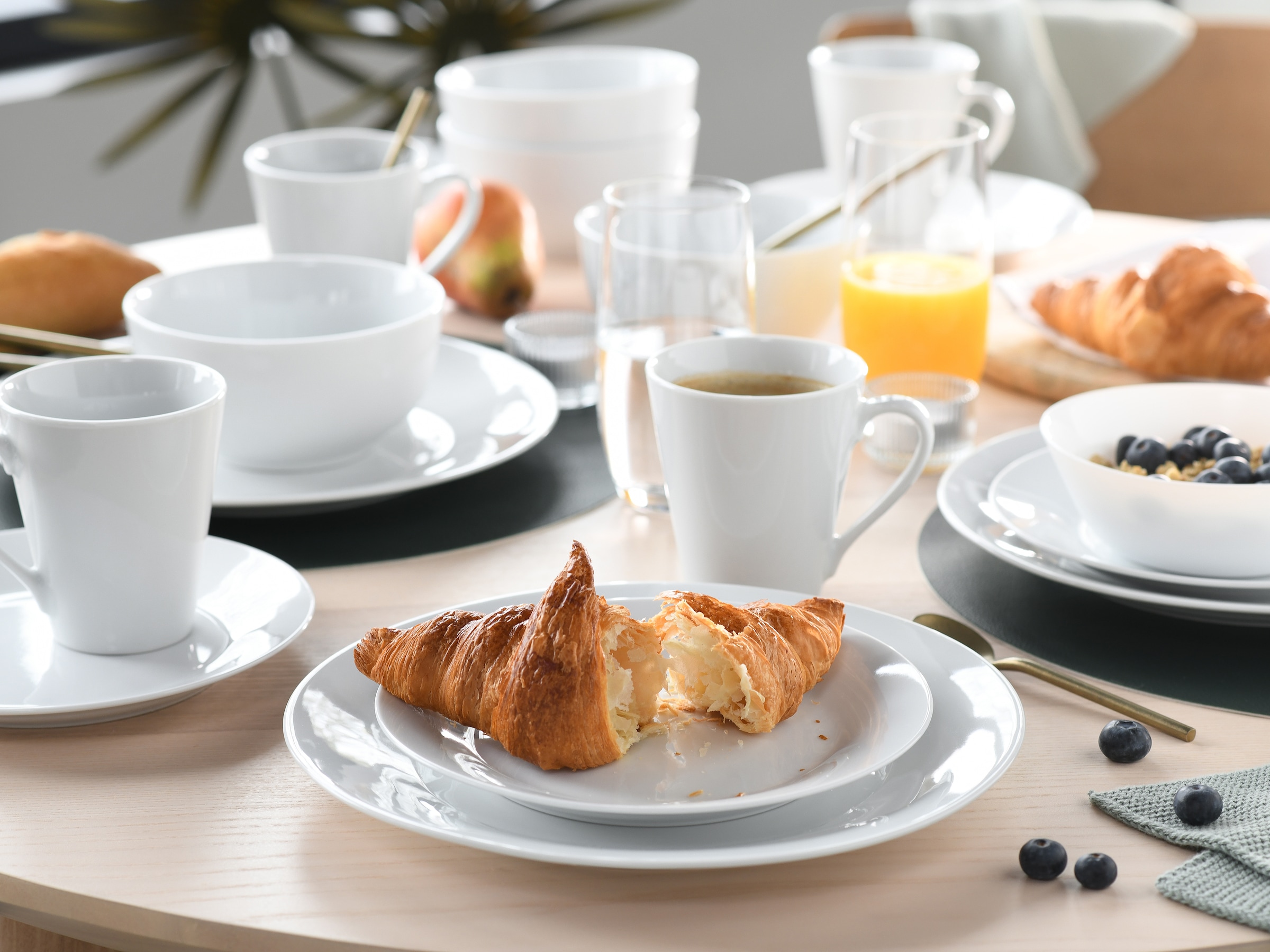 CreaTable Kombiservice »BASE Weiß, Service 16-tlg.« Klassisch, Zeitlos, Der Alleskönner