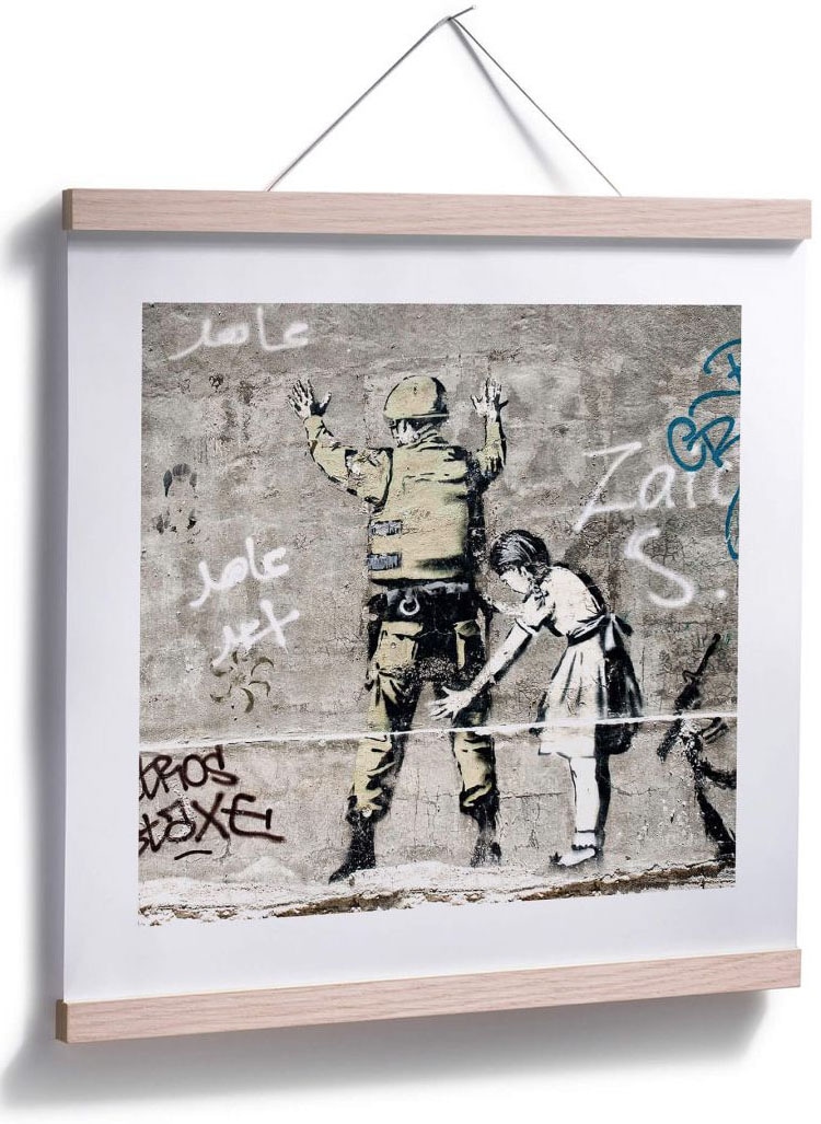 Wandposter Bilder »Graffiti Wandbild, Bild, Mädchen und Poster bestellen Menschen, (1 Soldat«, Poster, St.), Wall-Art bequem