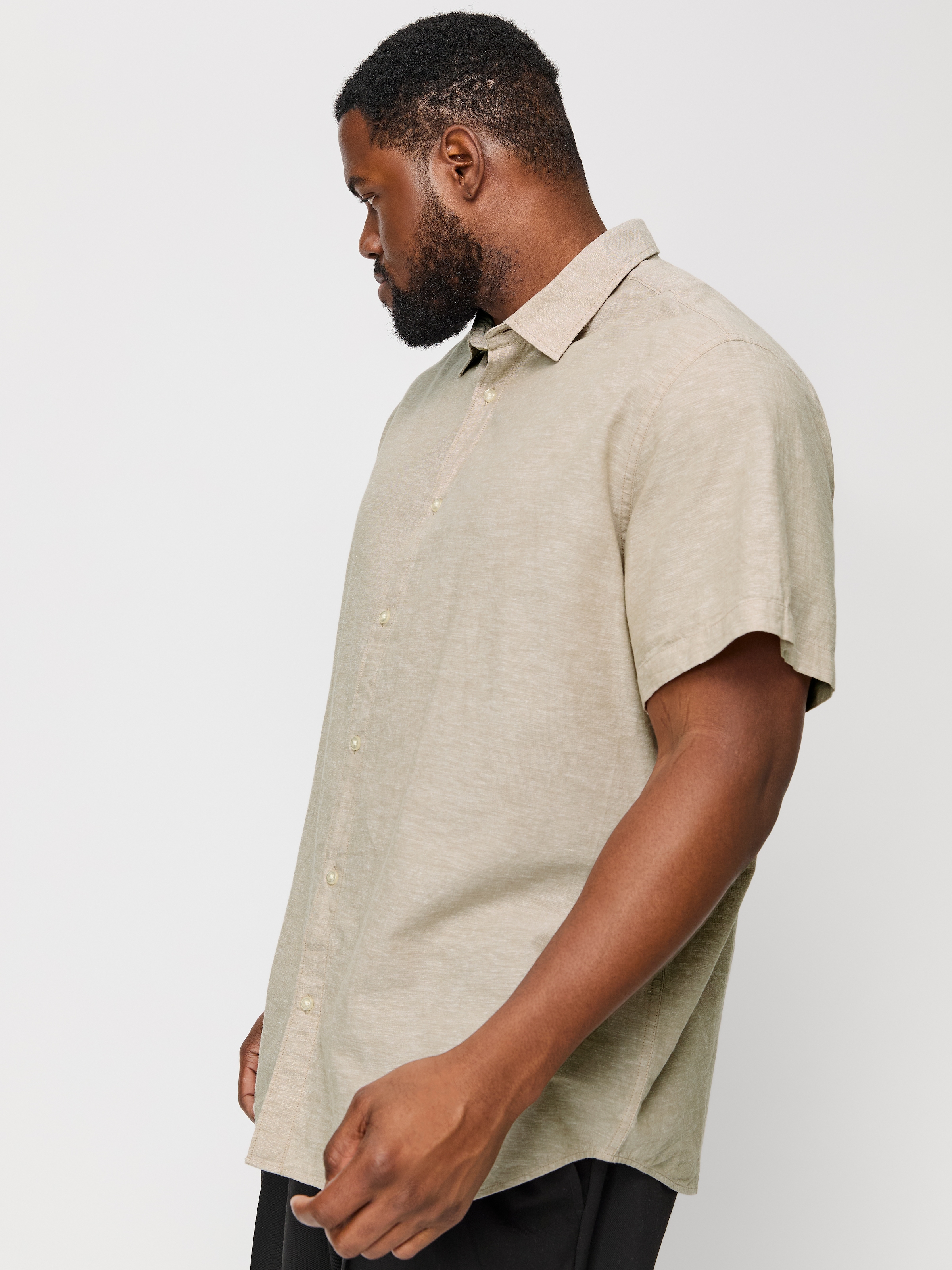 Jack & Jones PlusSize Kurzarmhemd »JJEBREEZE SHIRT SS SN PLS«, mit Hemdkragen