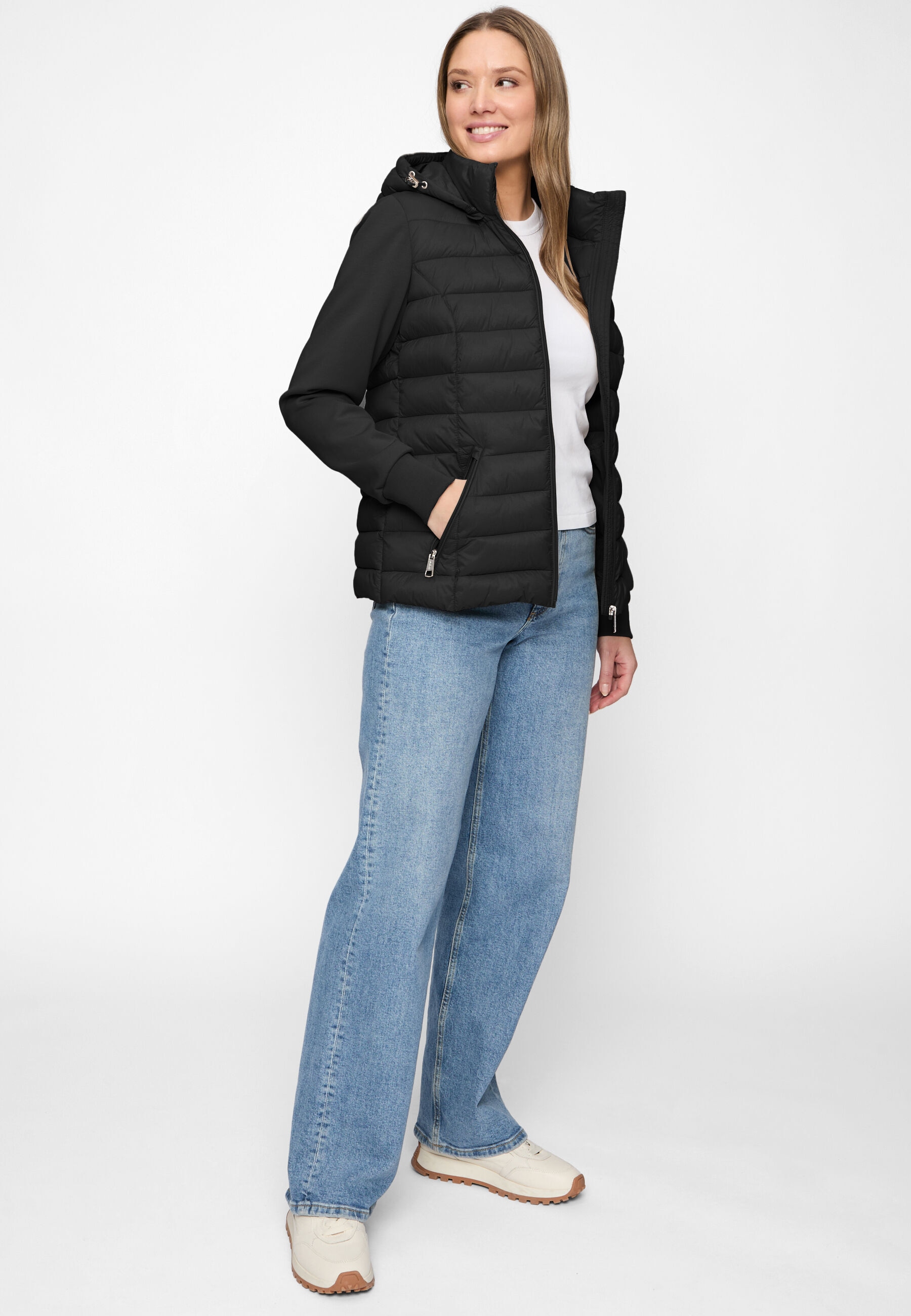 New View Steppjacke »Sophia« mit Kapuze mit weitenregulierbarer Kapuze