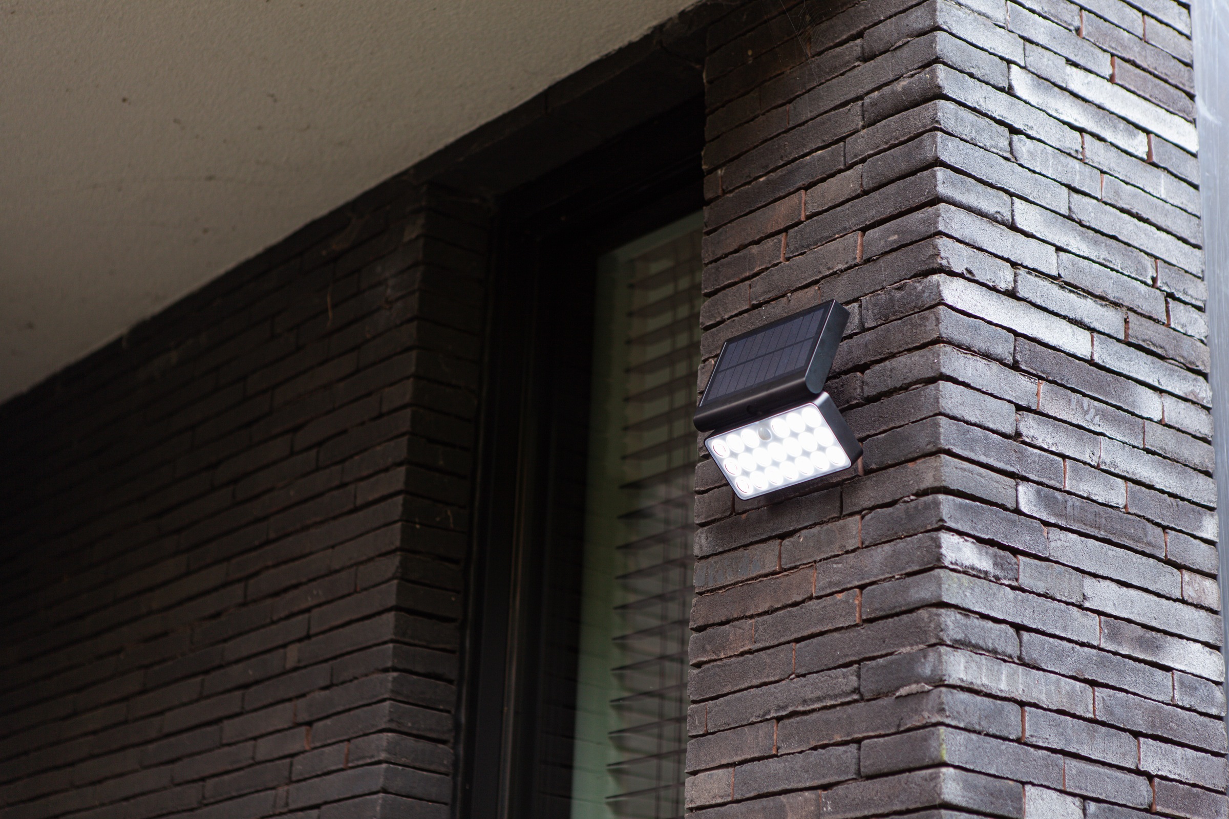 LUTEC LED Solarleuchte »LED-Solar-Aussenwandl. TUDA«, 1 flammig, Leuchtmittel LED-Modul | Leuchtmittel wechselbar