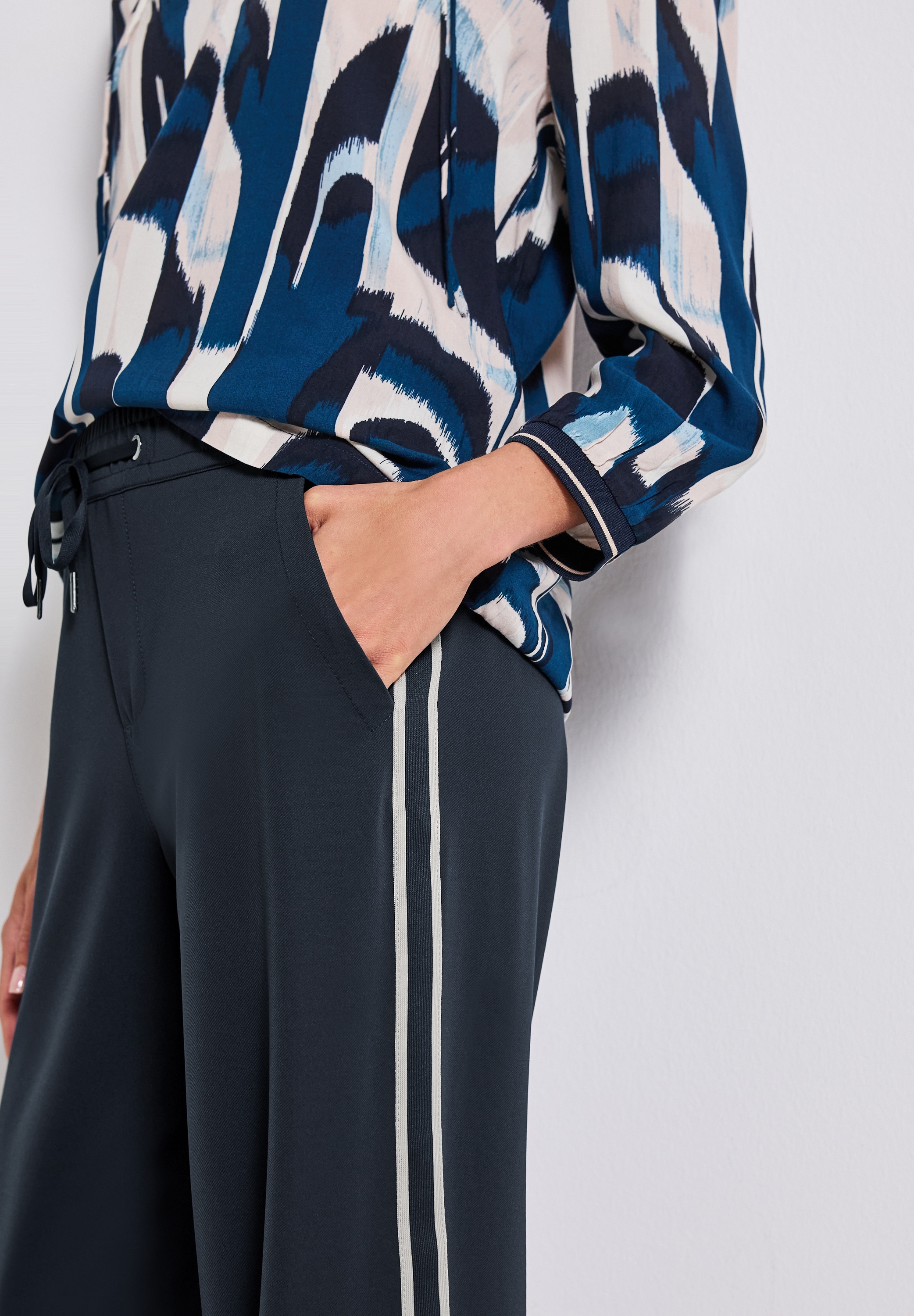 STREET ONE Stoffhose  mit Gallonstreifen