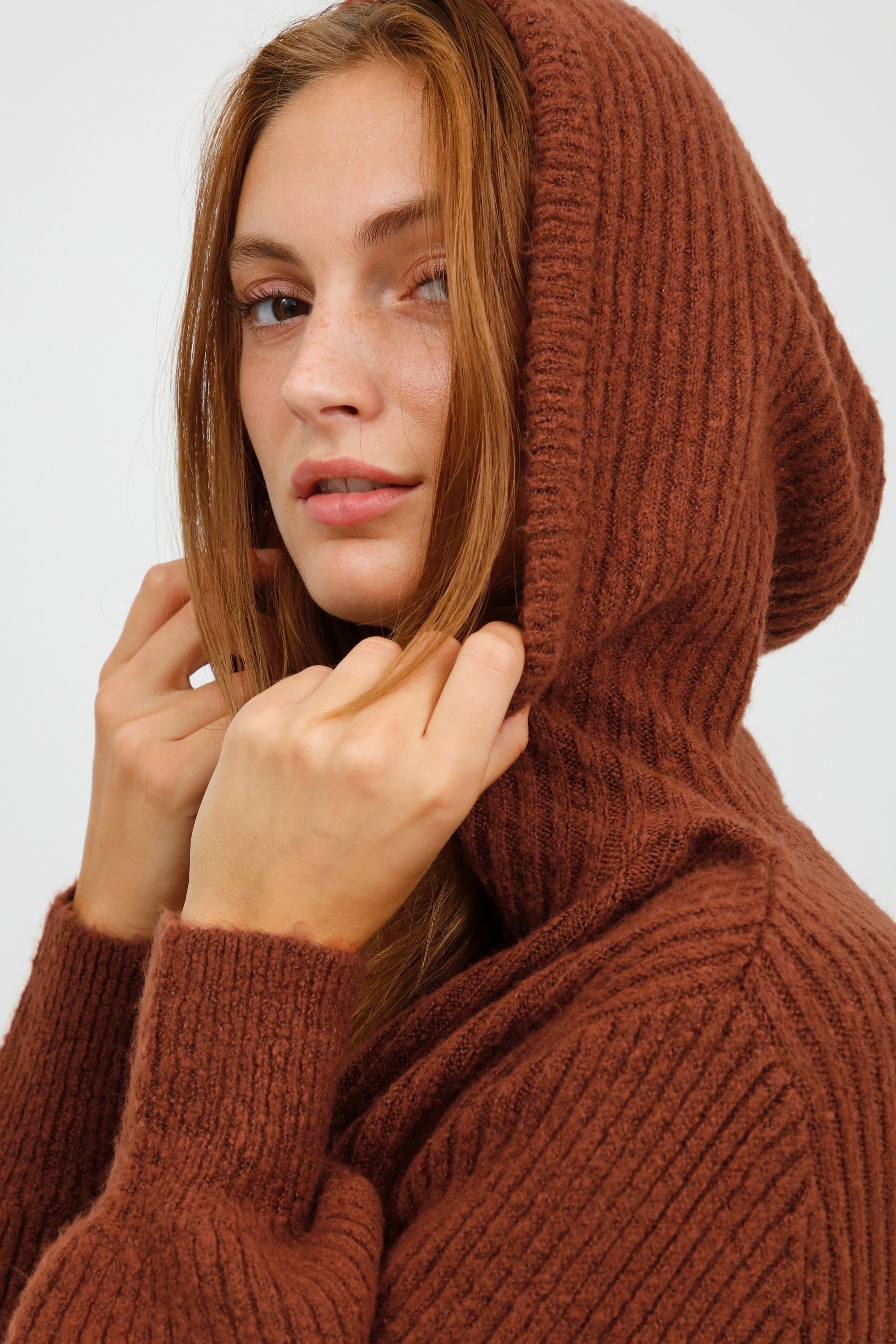 b.young Strickkleid »Strickkleid BYNora«