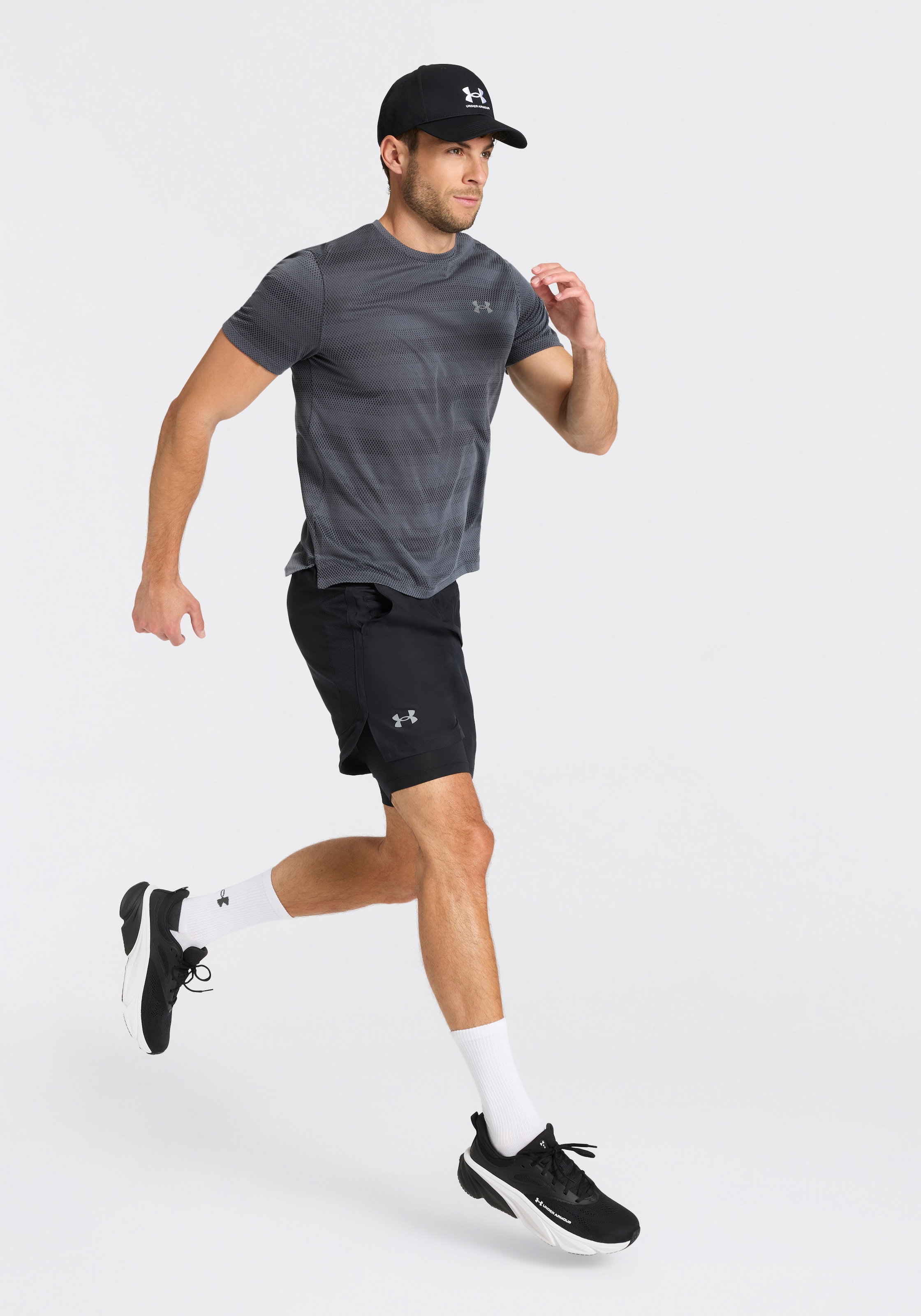 Under Armour® Laufshirt »UA VELOCITI SS« für sportliche Aktivitäten, ideal zum Laufen, für Erwachsene