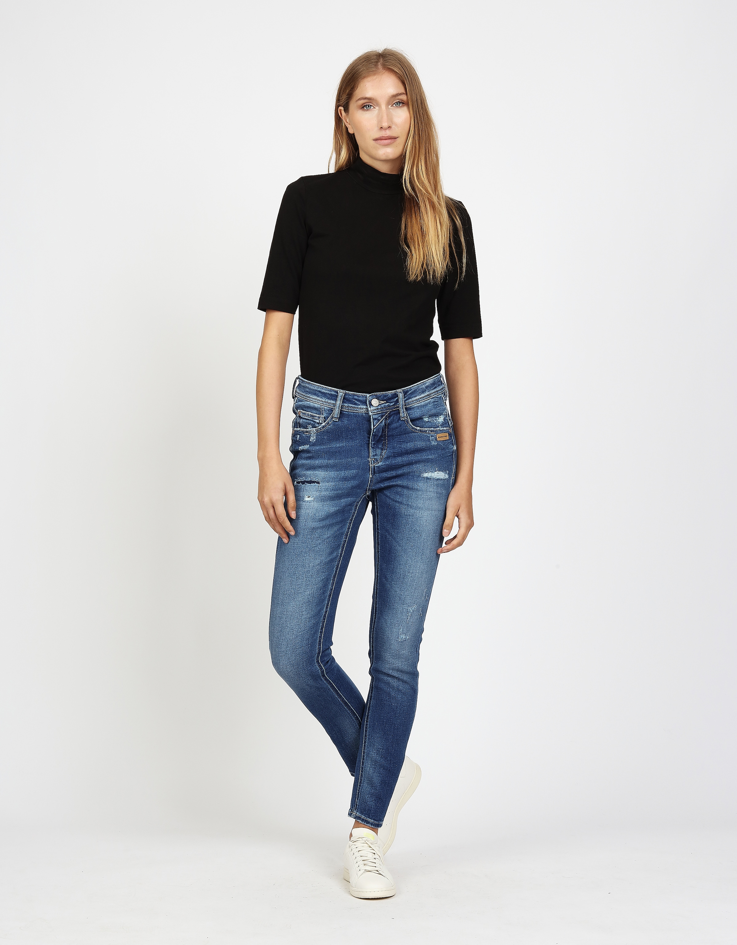 GANG Relax-fit-Jeans »94AMELIE« mit Used-Effekten