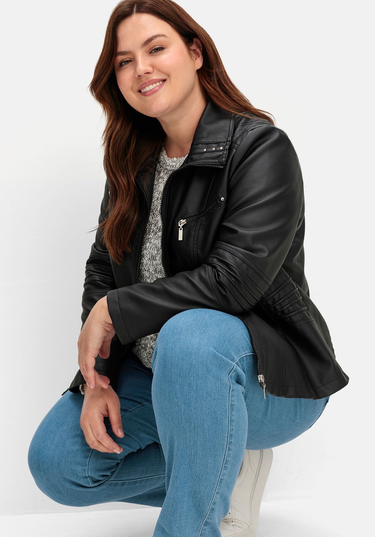 Sheego Lederimitatjacke »Bikerjacke im Bikerlook«, ohne Kapuze, im Bikerlook