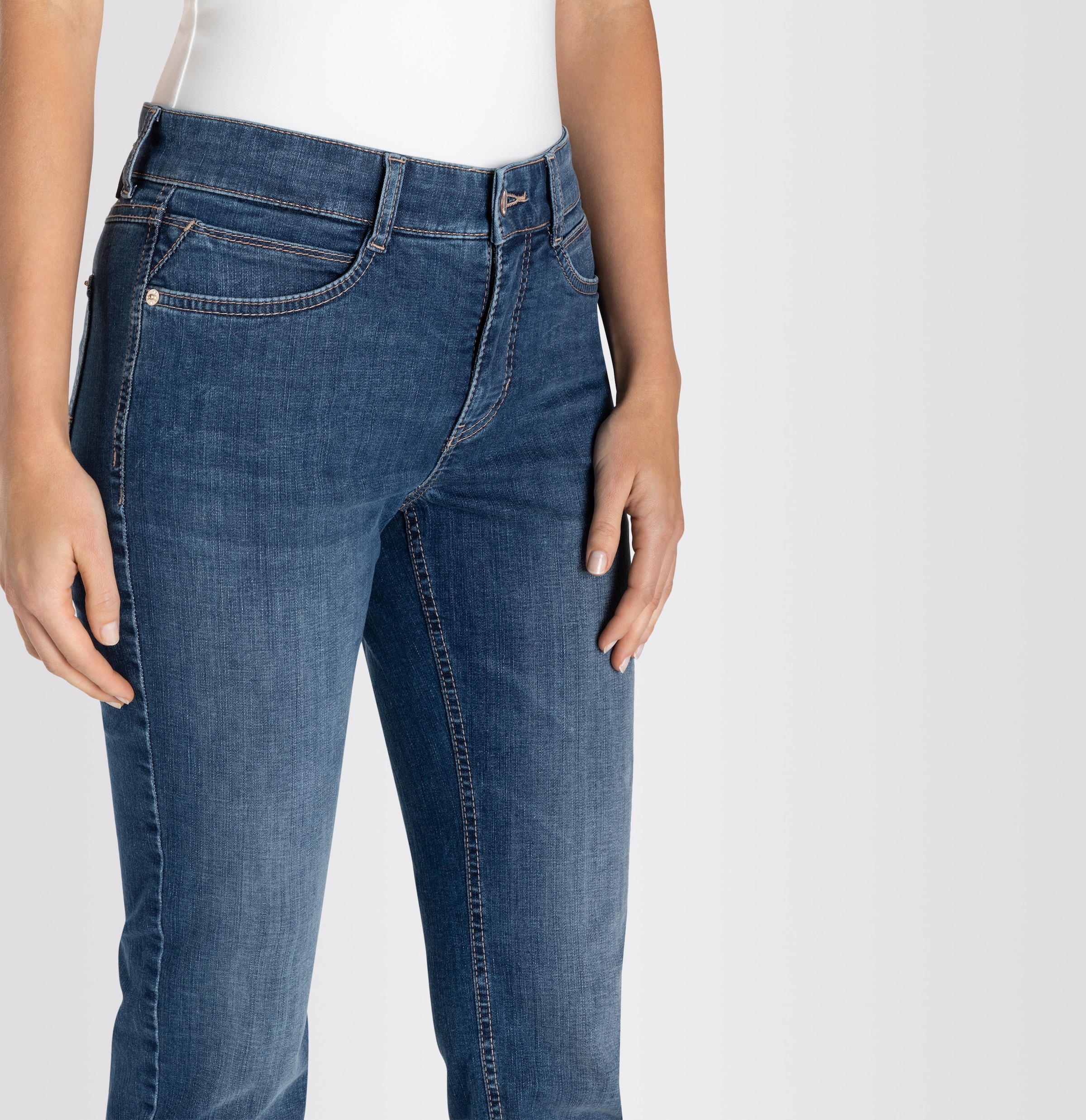 MAC 5-Pocket-Jeans »Angela«, Die Schmale