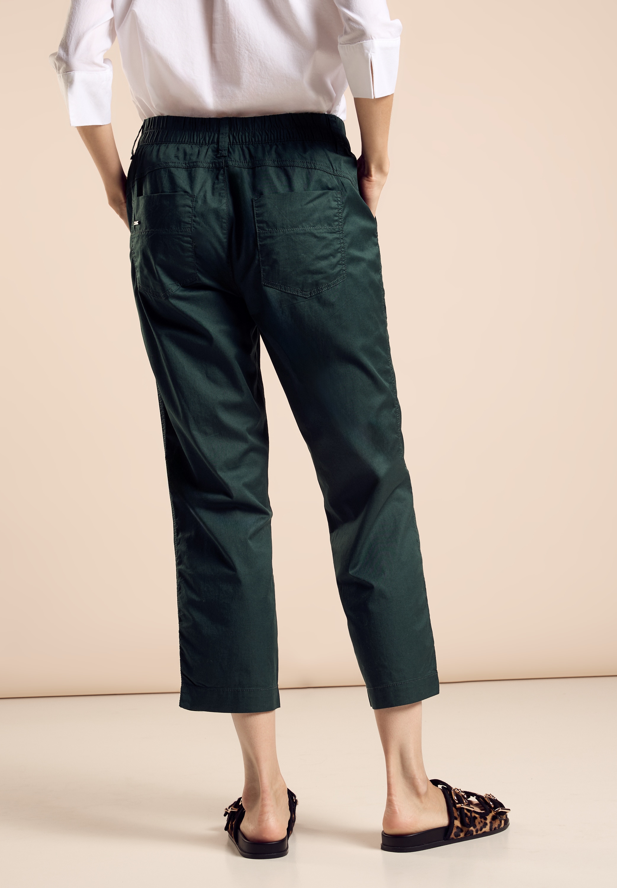 STREET ONE Stoffhose »Style Bonny«, in 3/4 Länge mit Stretch