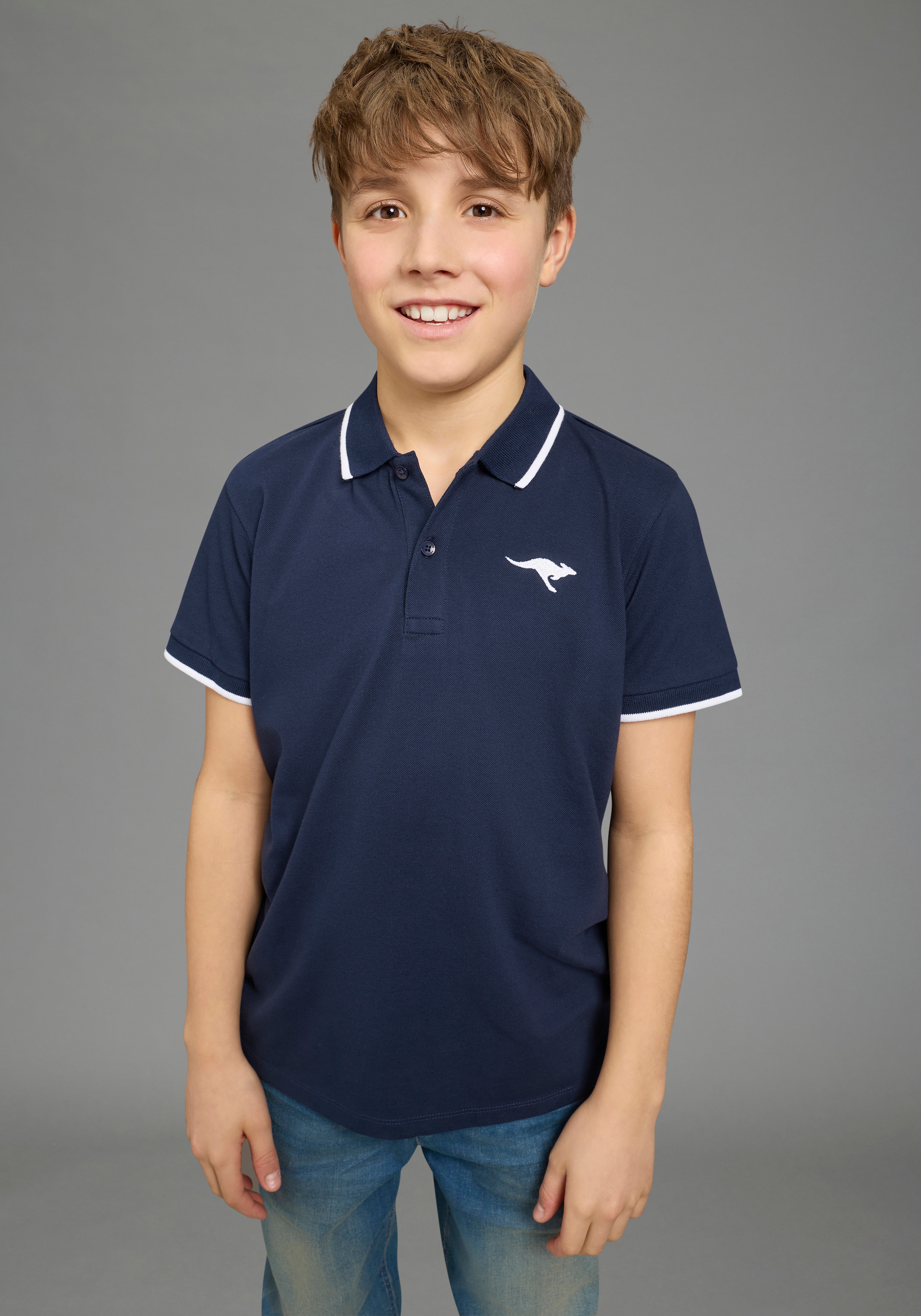 KangaROOS Poloshirt »Kangaroos 2er Pack Poloshirts« Packung, 2, 2 tlg. Kurzarm, Basic Passform, mit Logostickerei, mit Seitenschlitzen