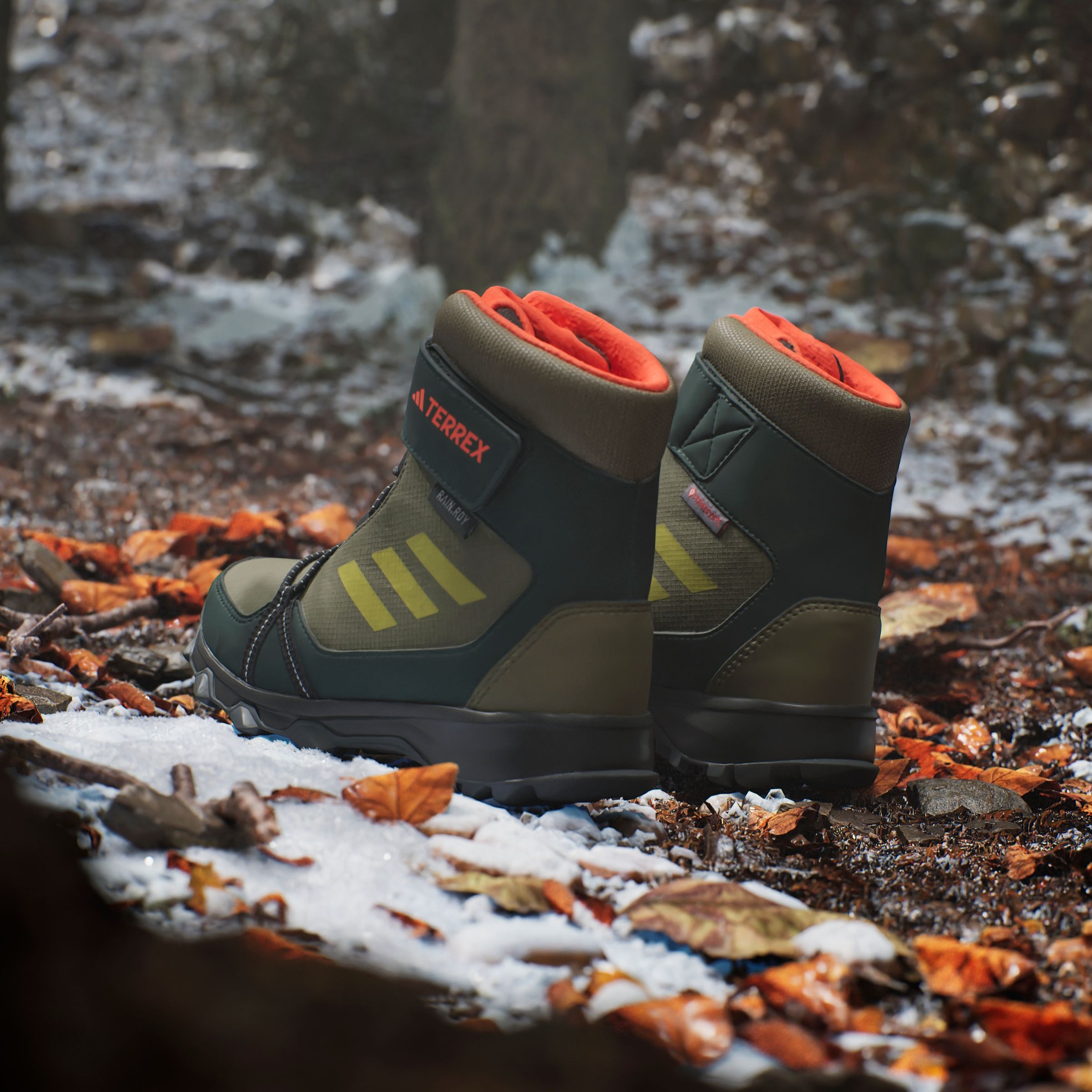 adidas TERREX Winterstiefel »TERREX SNOW HOOK-AND-LOOP COLD.RDY WINTER«  wasserdicht und wärmend, für Kinder & Jugendliche
