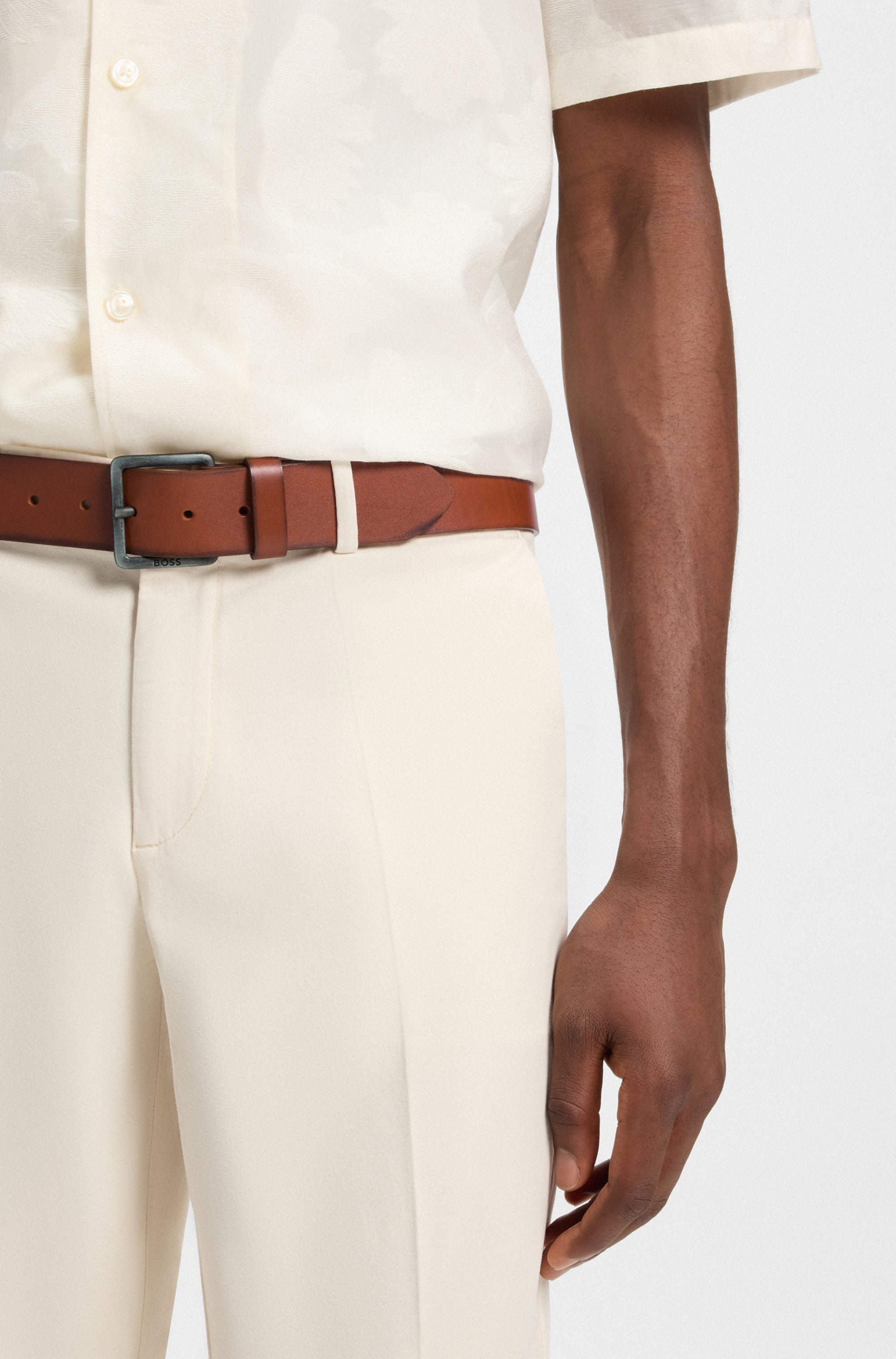 BOSS Ledergürtel »Jeeko_Sz40« mit matter Schließe