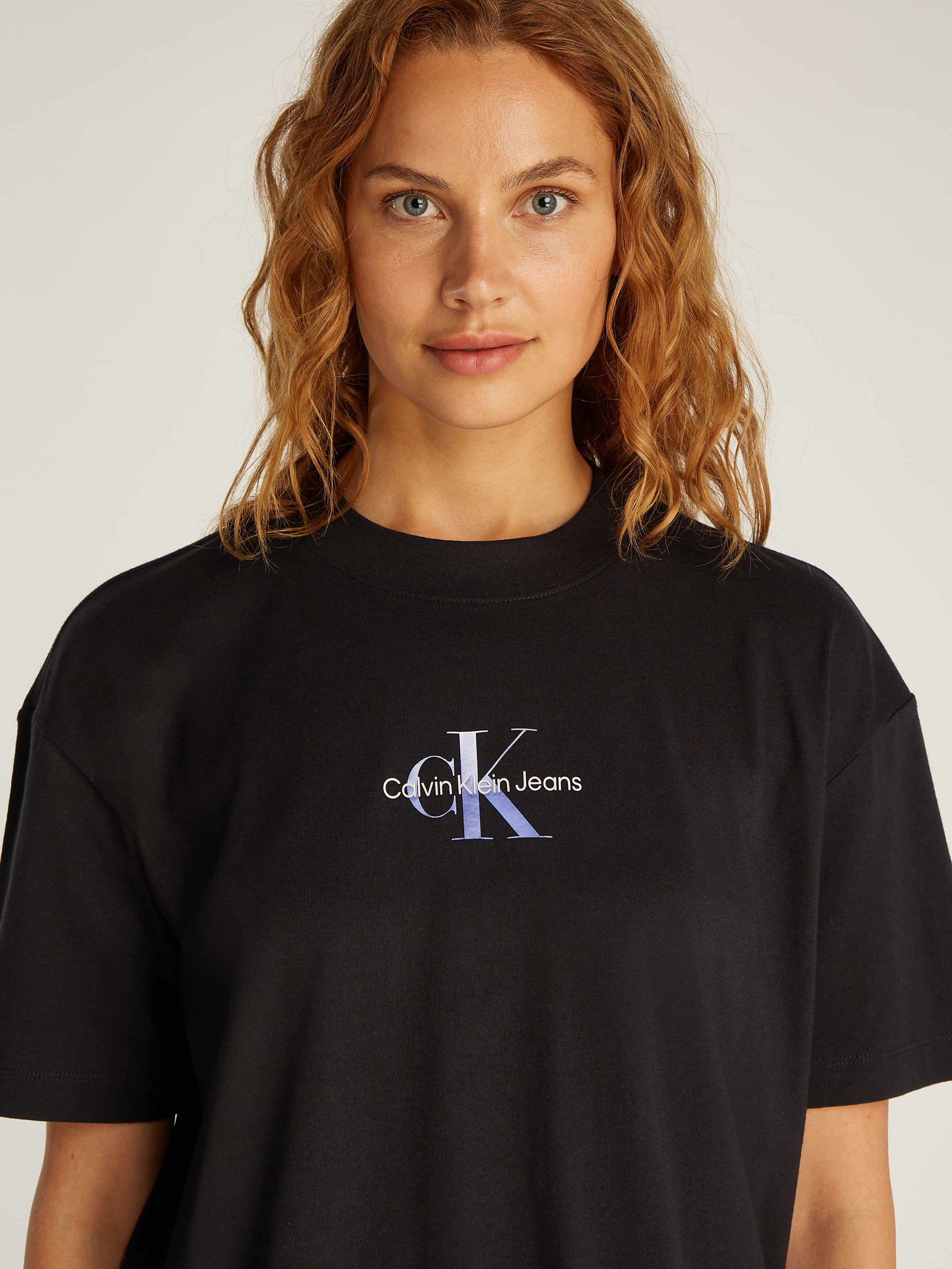 Calvin Klein Jeans T-Shirt »GRADIENT MONOLOGO BF TEE«, mit Logo