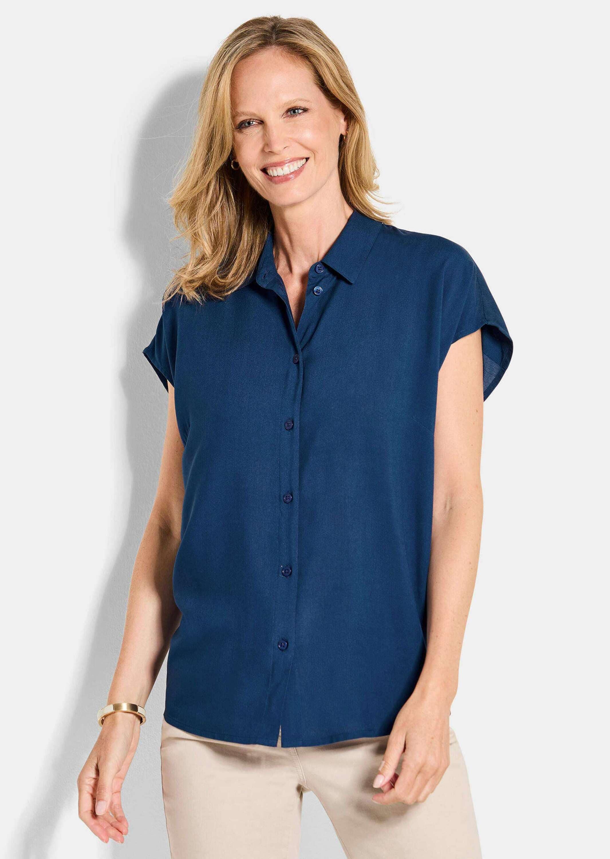 GOLDNER Kurzarmbluse »Kurzgröße Viskosebluse mit Hemdkragen« Sattel am Rückteil mit Kellerfalte