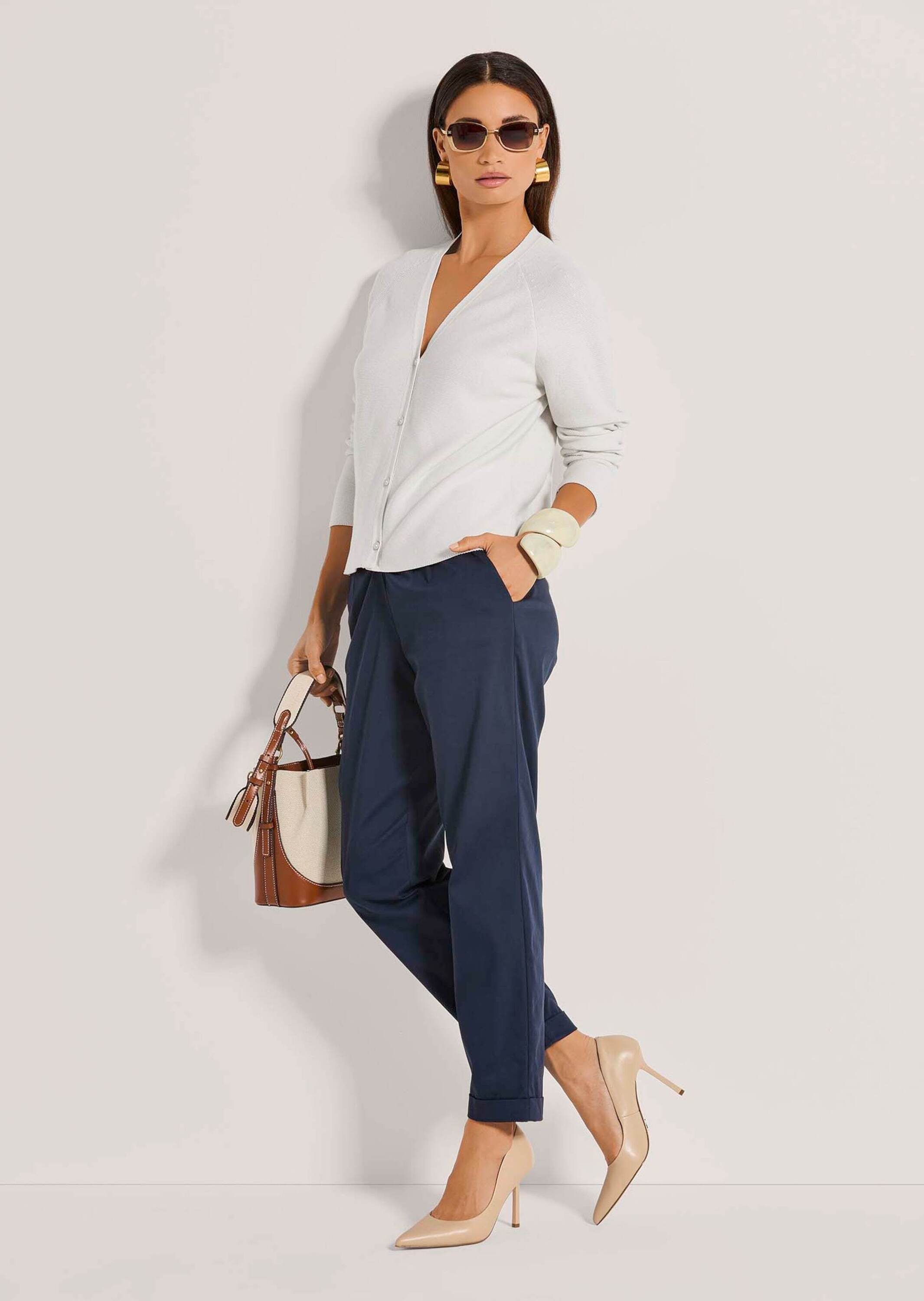 MADELEINE Strickjacke »Strickjacke Strickjacke mit V-Ausschnitt«