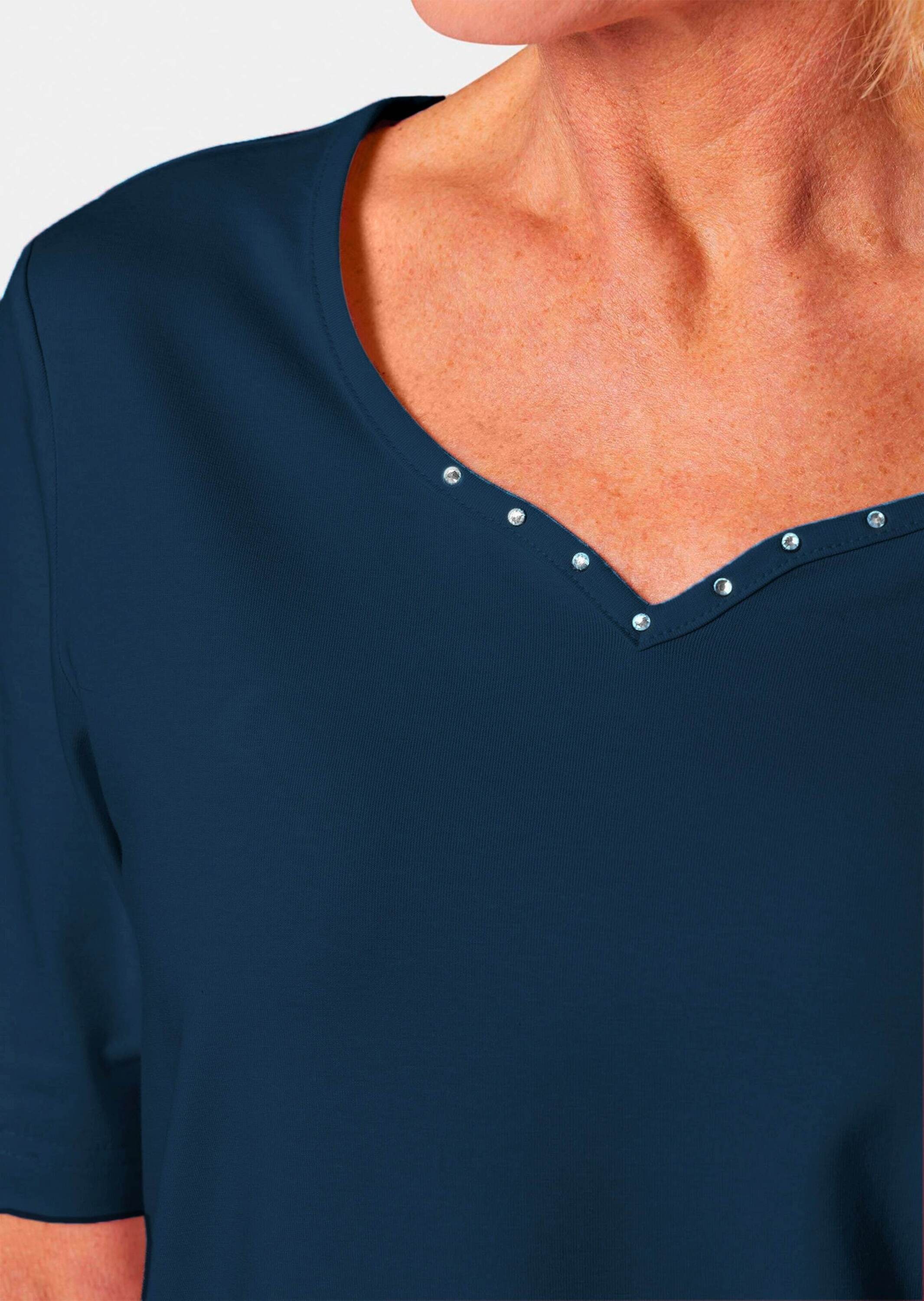 GOLDNER Langarm-Poloshirt »T-Shirt T-Shirt mit charmantem Ausschnitt und Schmucksteinchen«