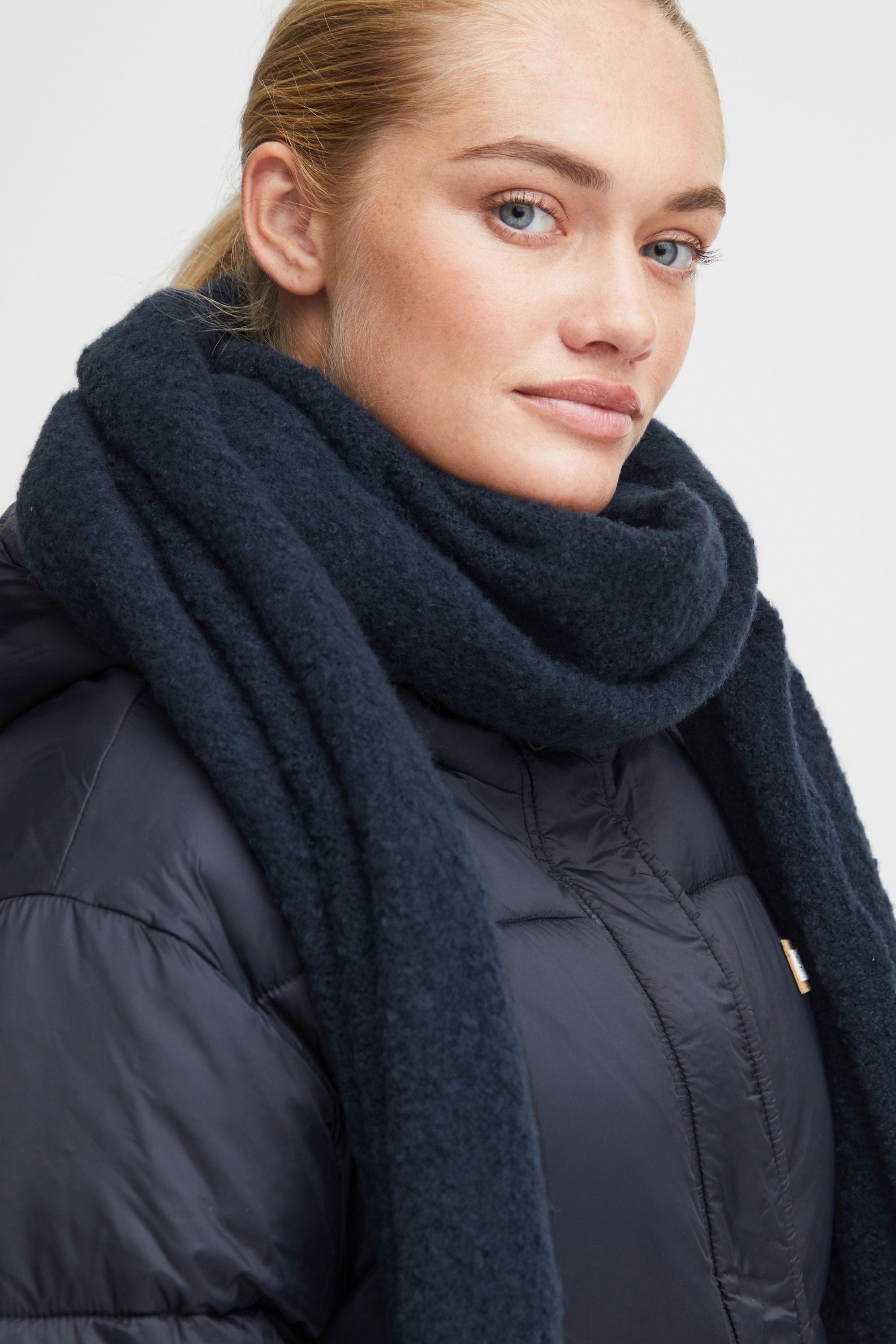 OXMO Strickschal »Strickschal OXVianna«