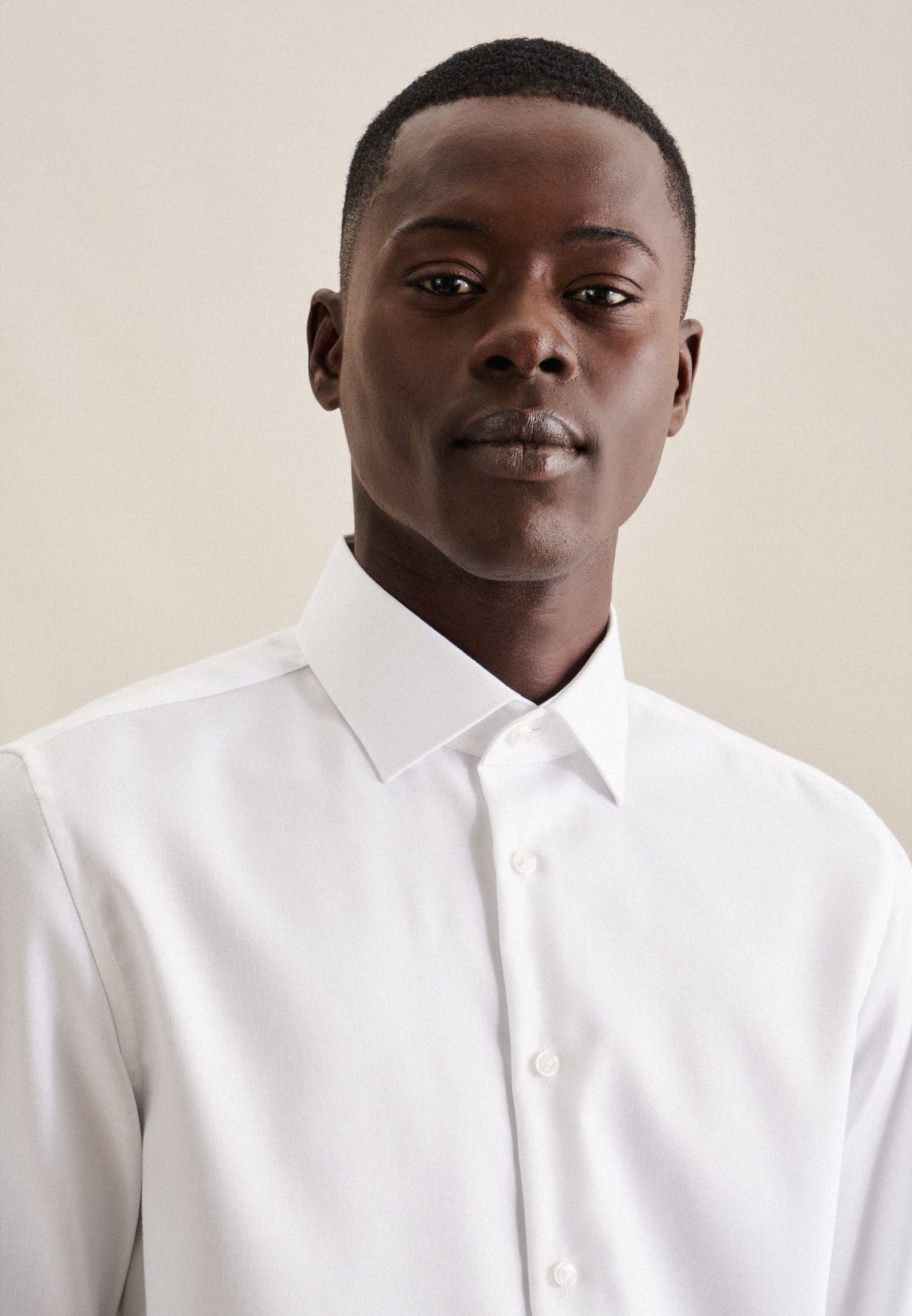 seidensticker Businesshemd »Schwarze Rose« Shaped 1/1 Kentkragen Uni