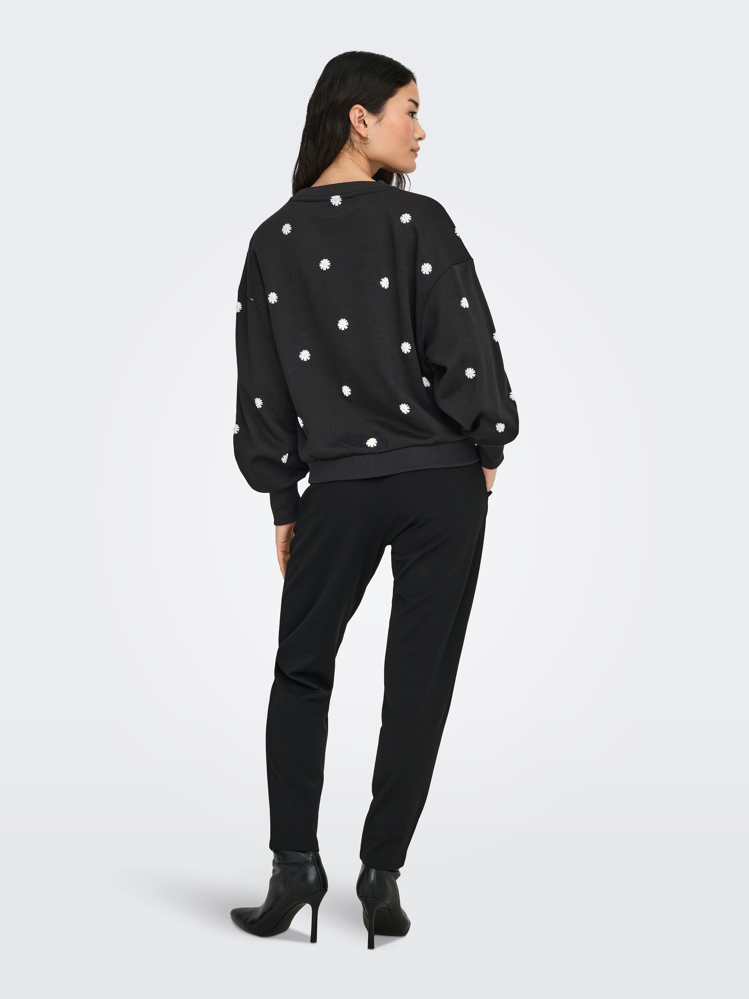 ONLY Sweatshirt »ONLBROOKE L/S O-NECK FLOWER SWT«, Baumwollmischung, regular fit
