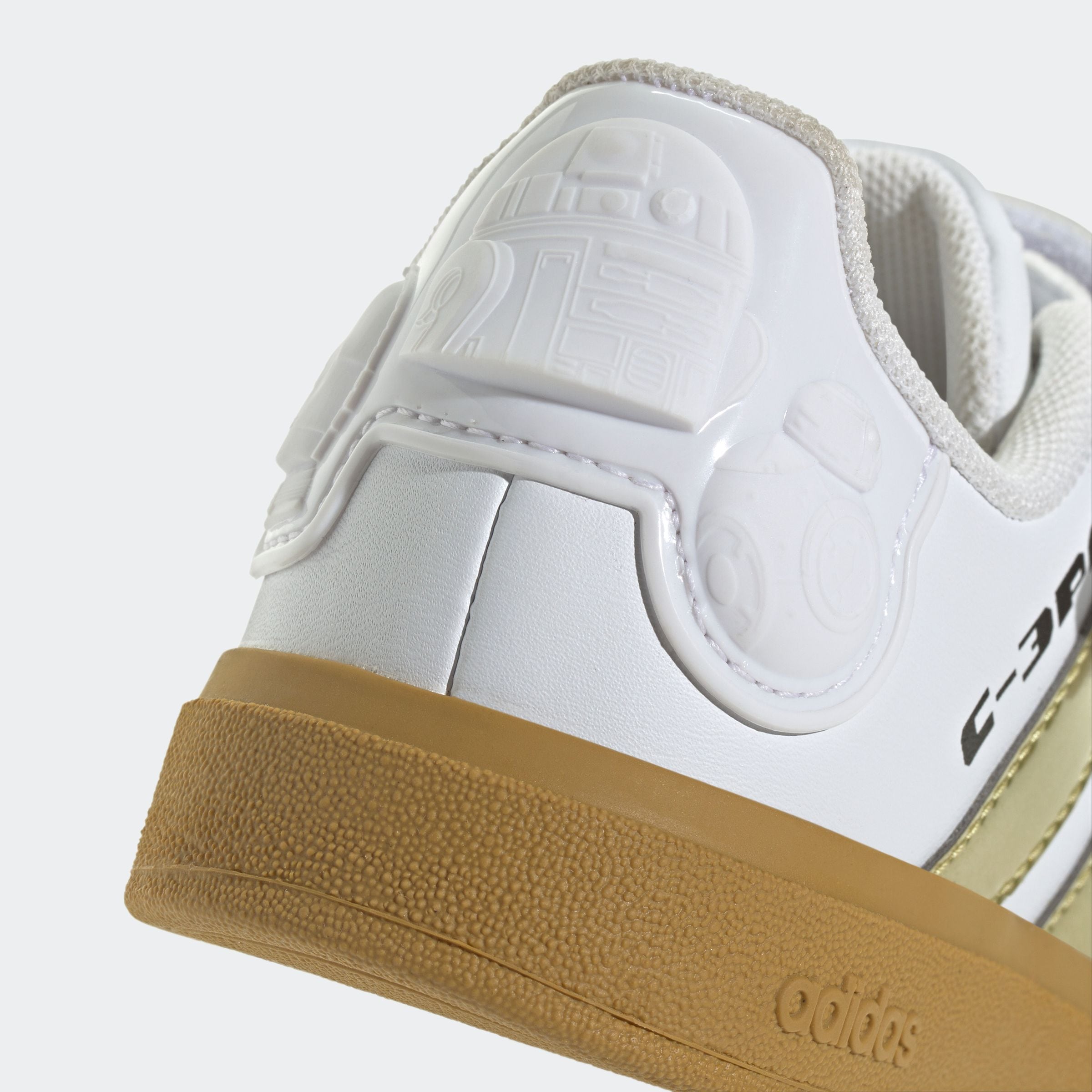 adidas Sportswear Sneaker »ADIDAS X STAR WARS GRAND COURT 2.0«, Design auf den Spuren des adidas Superstar