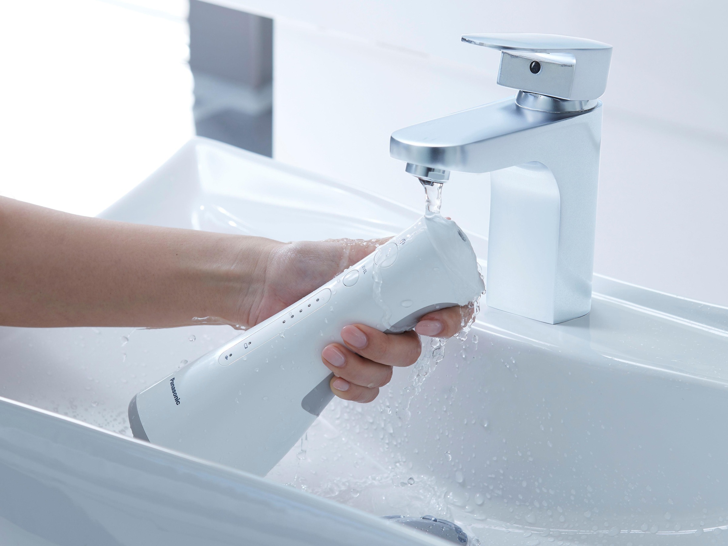 Panasonic Munddusche »EW1511«, 2 St. Aufsätze, kabellos, Ultrasonic Technologie, 5-Stufen
