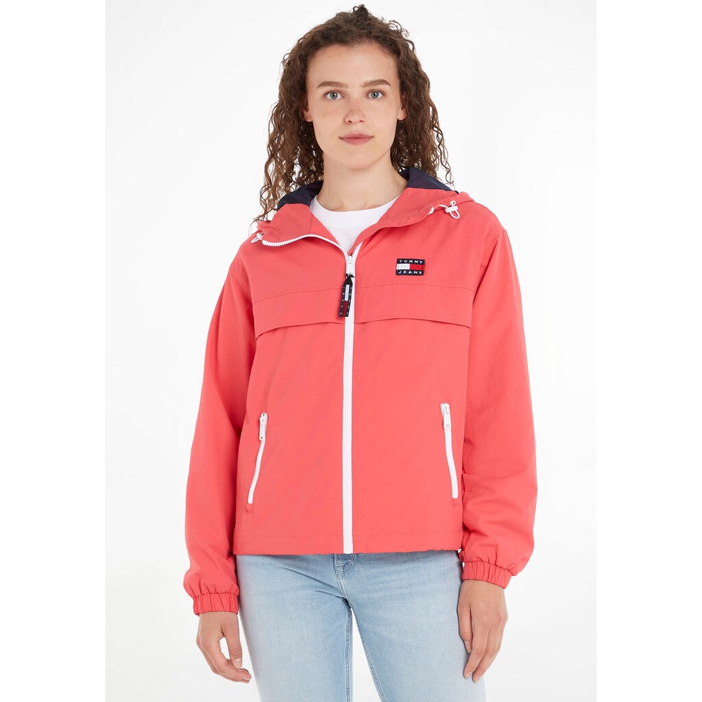 Tommy Jeans Windbreaker »TJW CHICAGO WINDBREAKER«, mit Kapuze