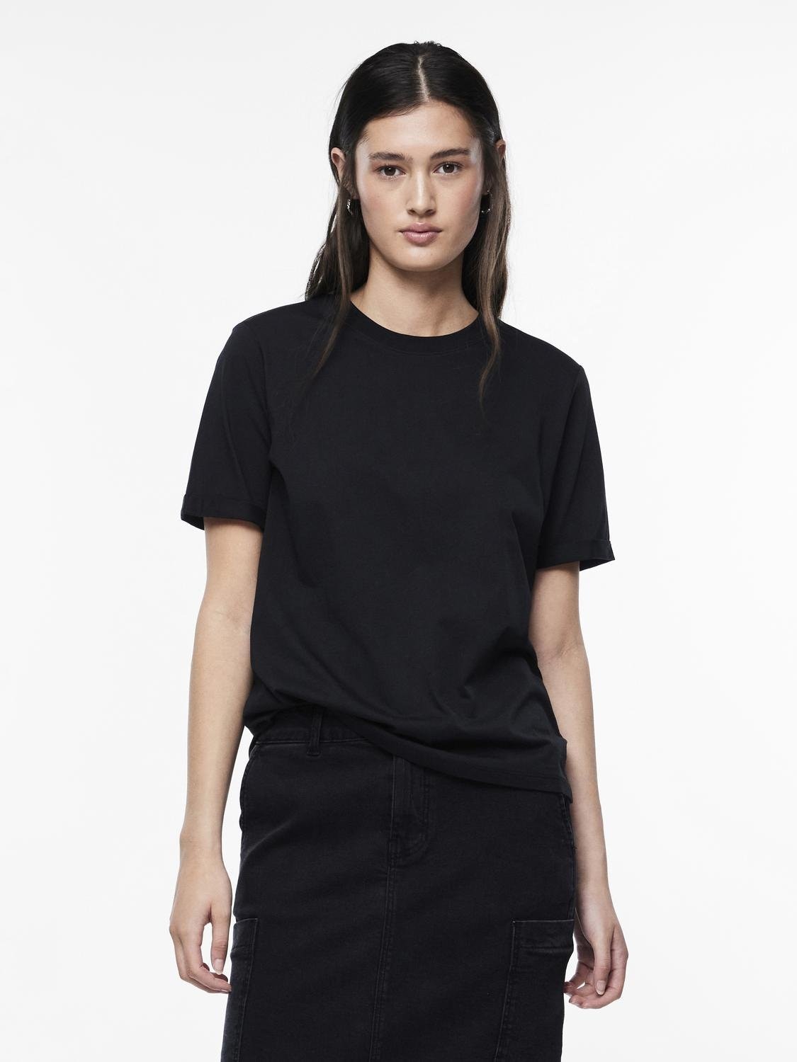 Rundhalsshirt »PCRIA SS FOLD UP SOLID TEE NOOS BC«