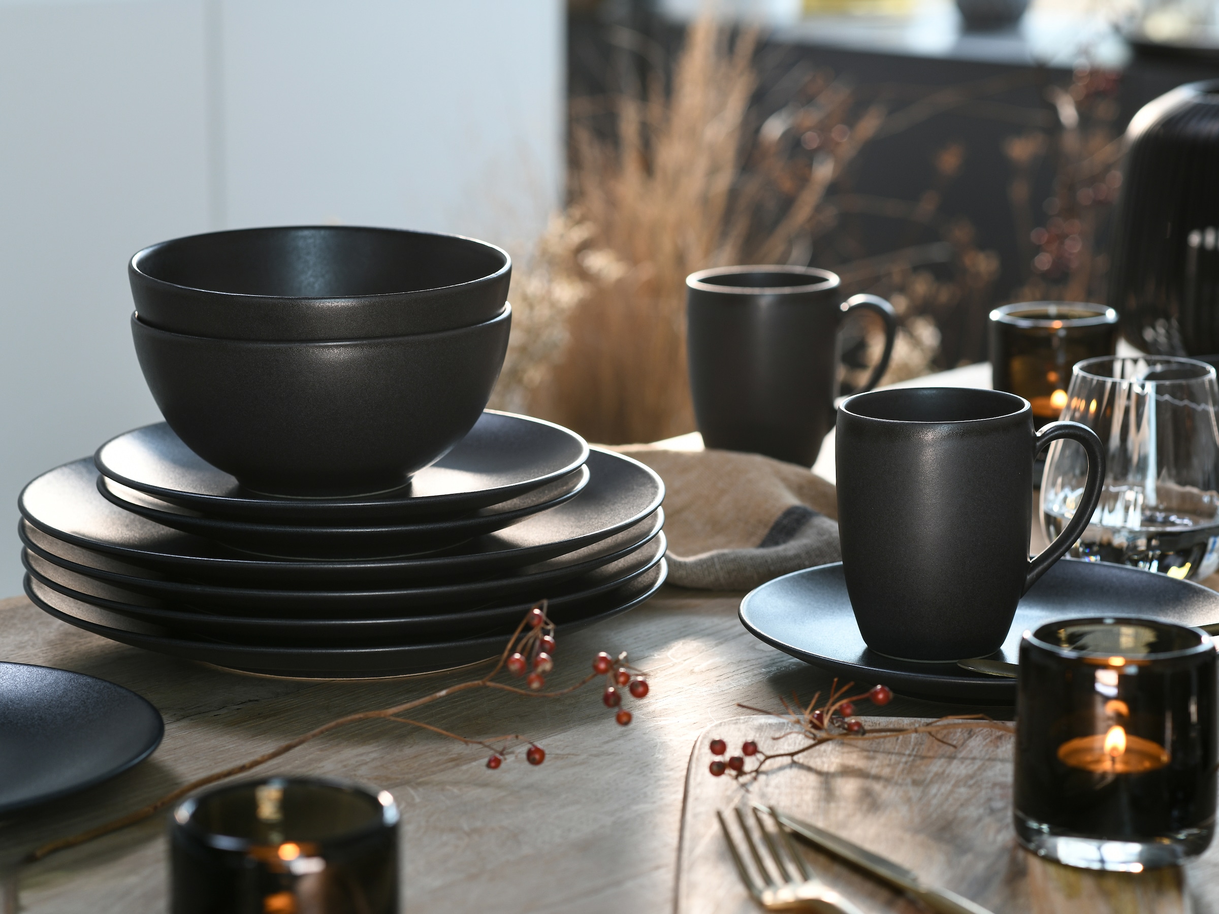 CreaTable Kombiservice »Geschirr-Set Soft Touch Black« Service, schwarz, seidenmatte Glasur, 16 Teile, für 4 Personen