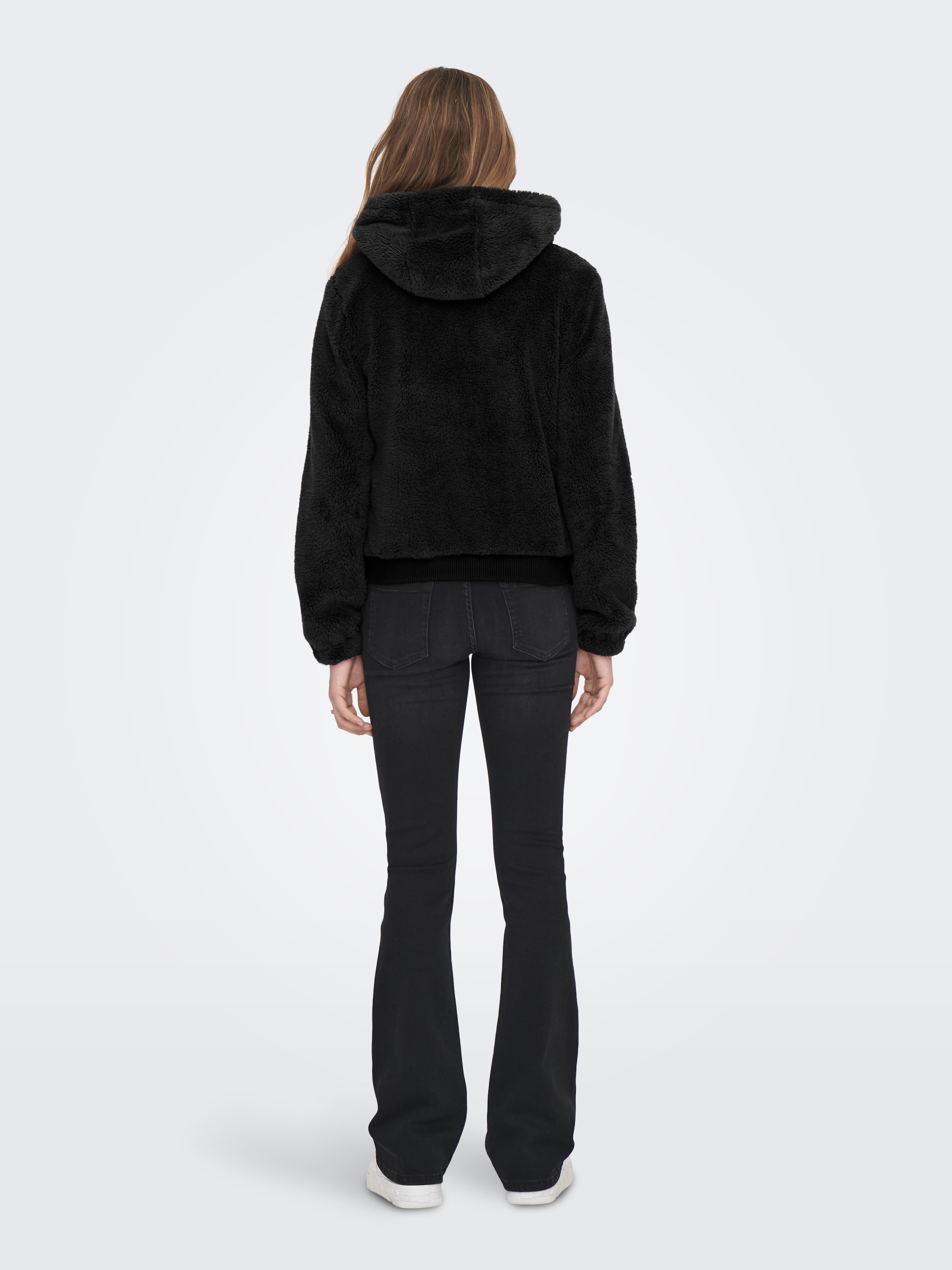 ONLY Kapuzenplüschjacke »ONLNEWANNA CONTACT SHERPA JKT OTW NOOS«, mit Kapuze
