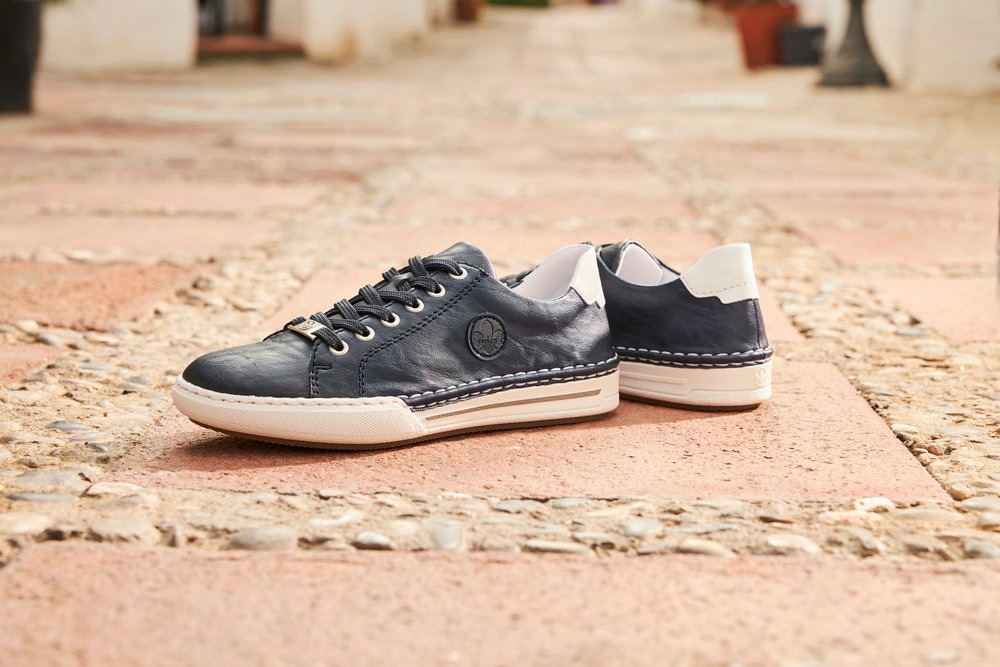 Rieker Plateausneaker, Schnürschuh, Halbschuh, Freizeitschuh mit weißer Rahmennaht
