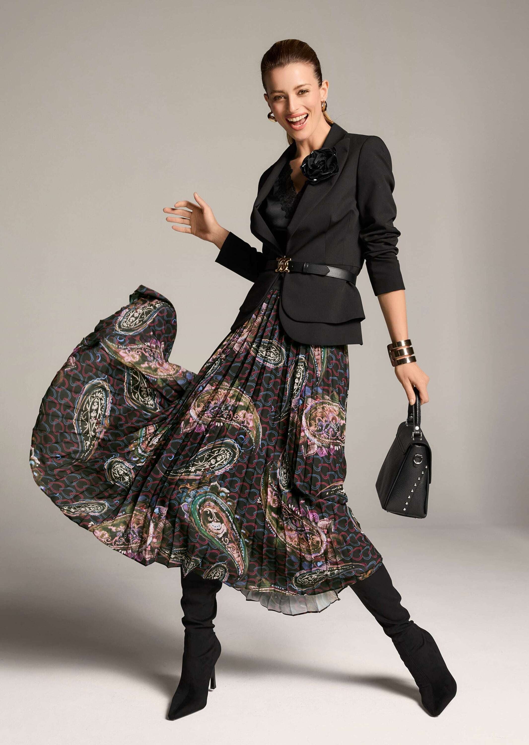 MADELEINE Midirock »Rock Plisseerock mit Paisley-Muster«
