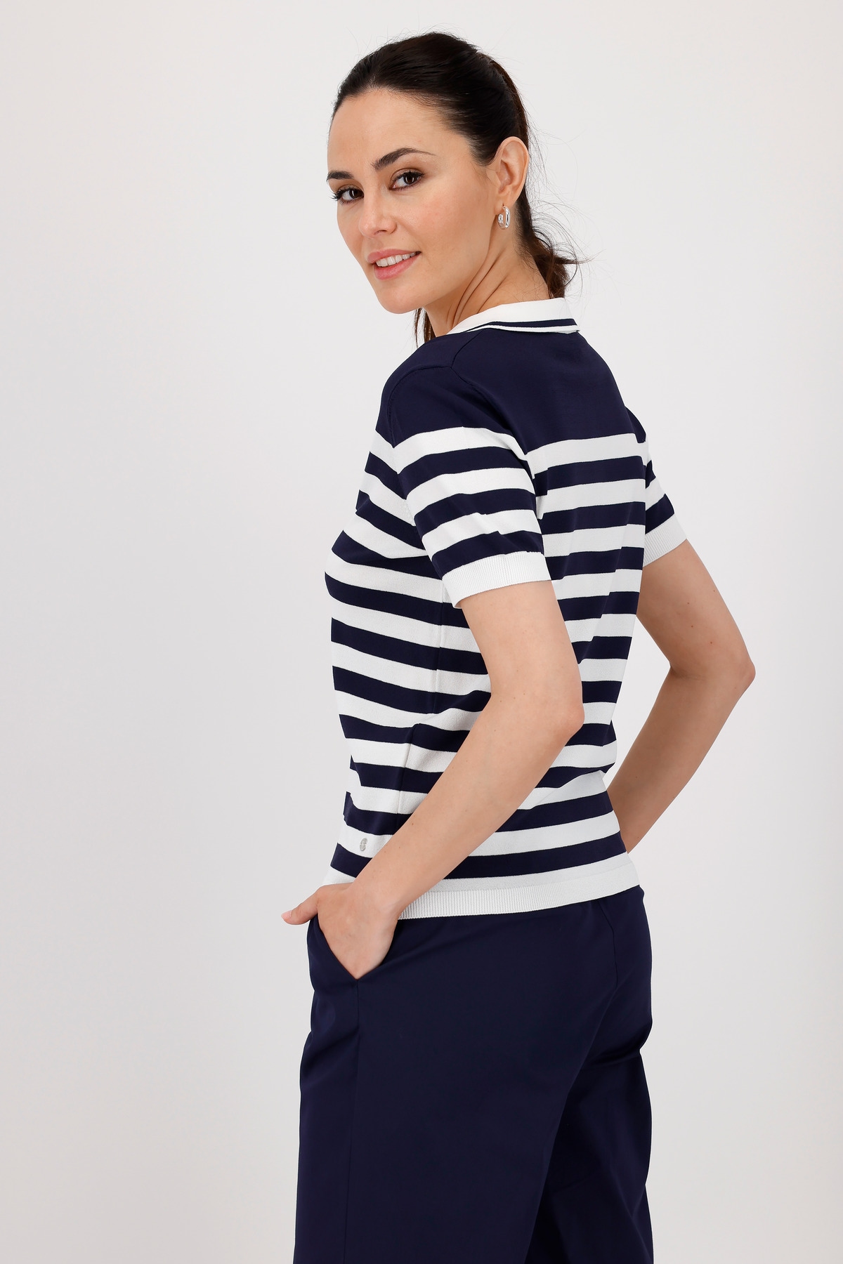 Monari Polokragenpullover »Pullover Polo Ringel«, Mit V-Ausschnitt
