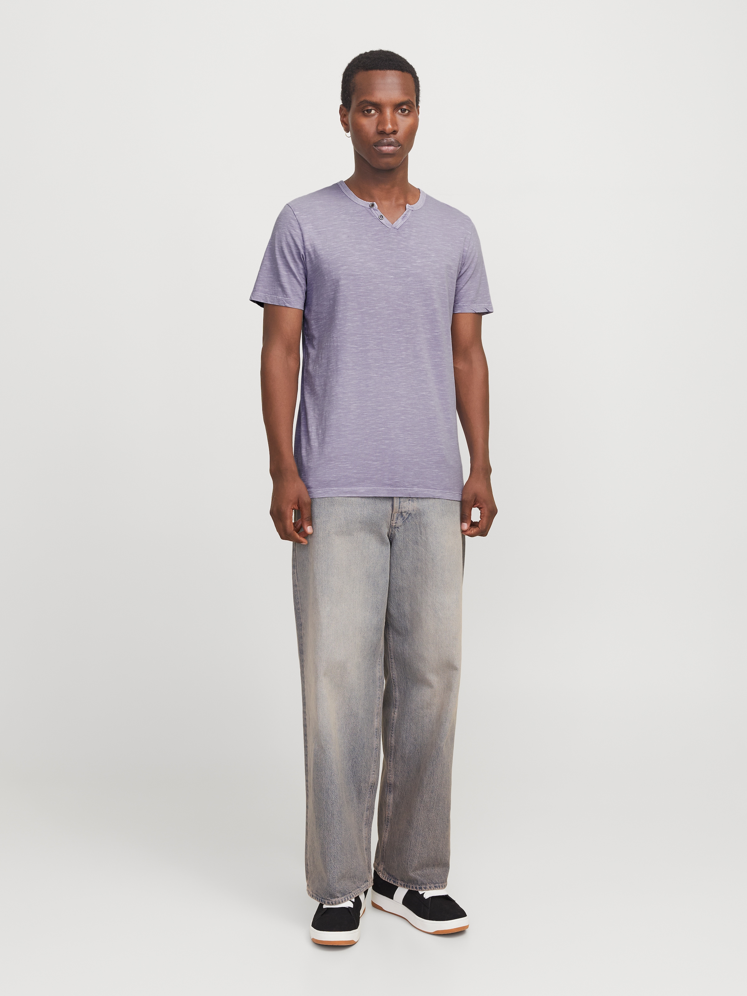 Jack & Jones T-Shirt »JJESPLIT NECK TEE SS NOOS«, mit V-Ausschnitt