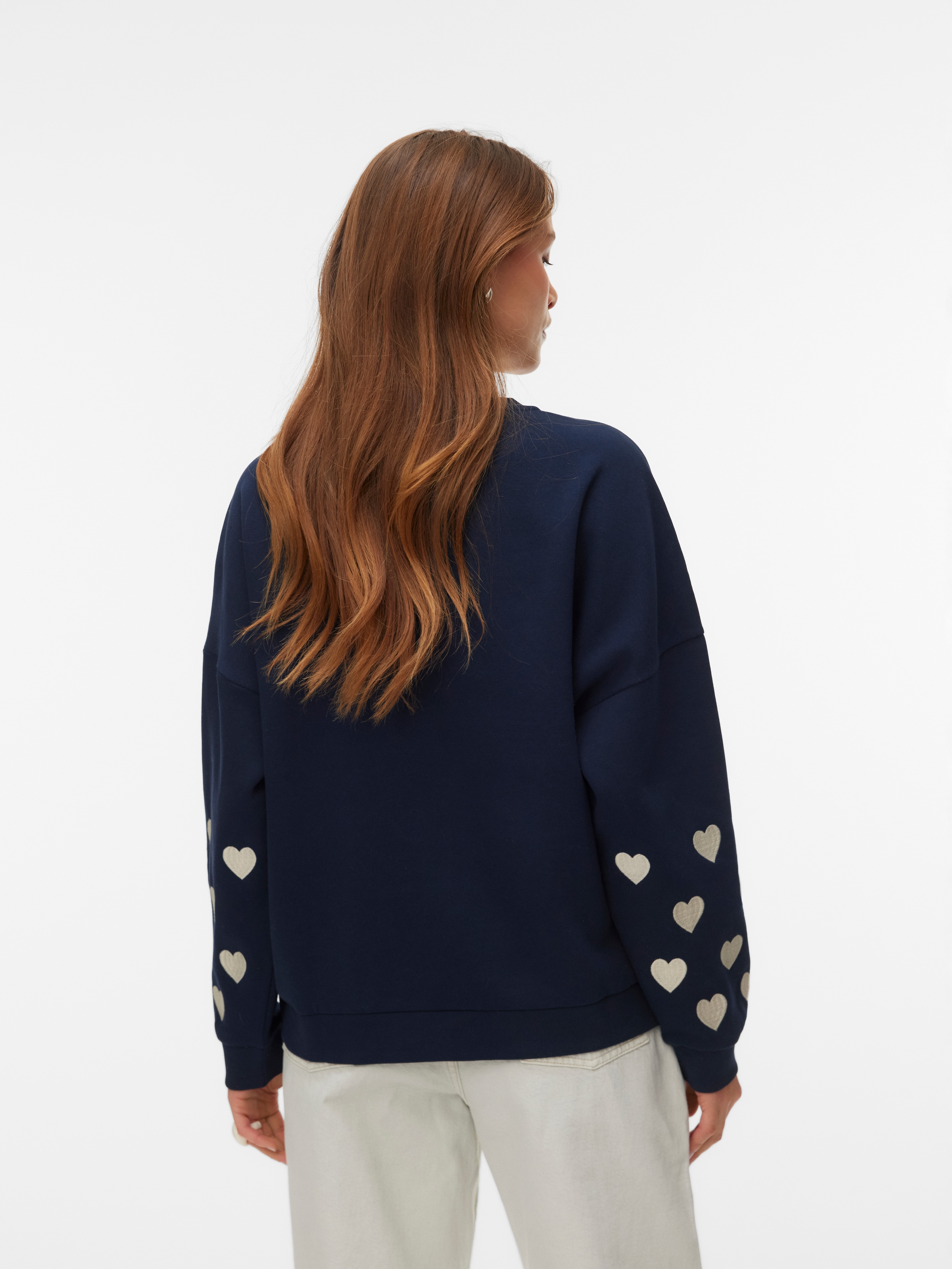 Vero Moda Sweatshirt »VMKAROL BEA LS SWEAT BOX JRS GA«, mit Blumendruck
