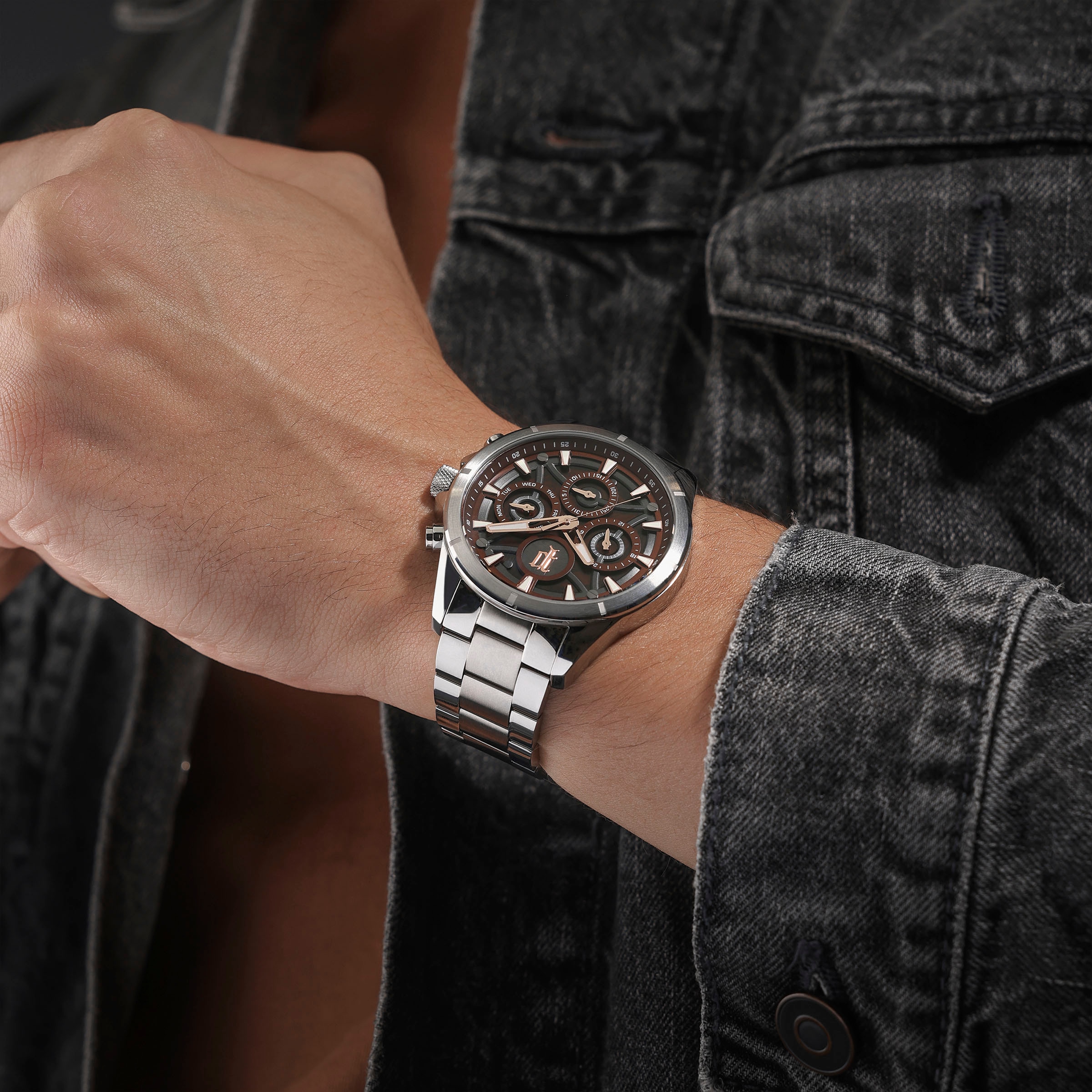 Police »DEFENDER« Quarzuhr, Armbanduhr, Herrenuhr, Edelstahlarmband, analog