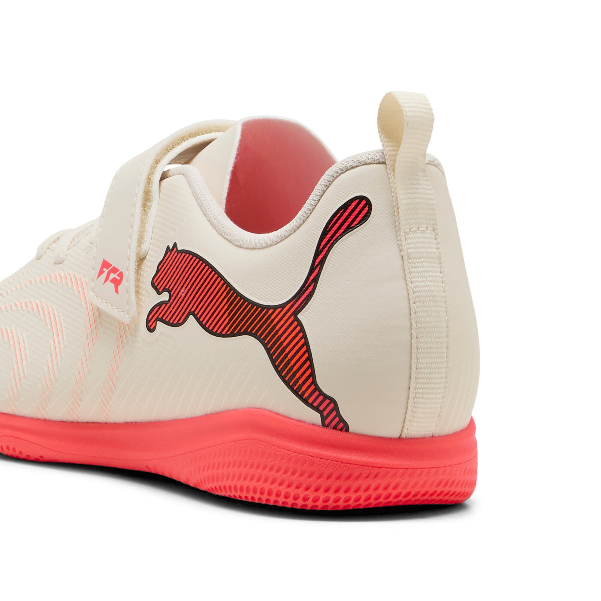 PUMA Fußballschuh »FUTURE 9 PLAY IT V JR«  für Halle und Straße, für Jugendliche