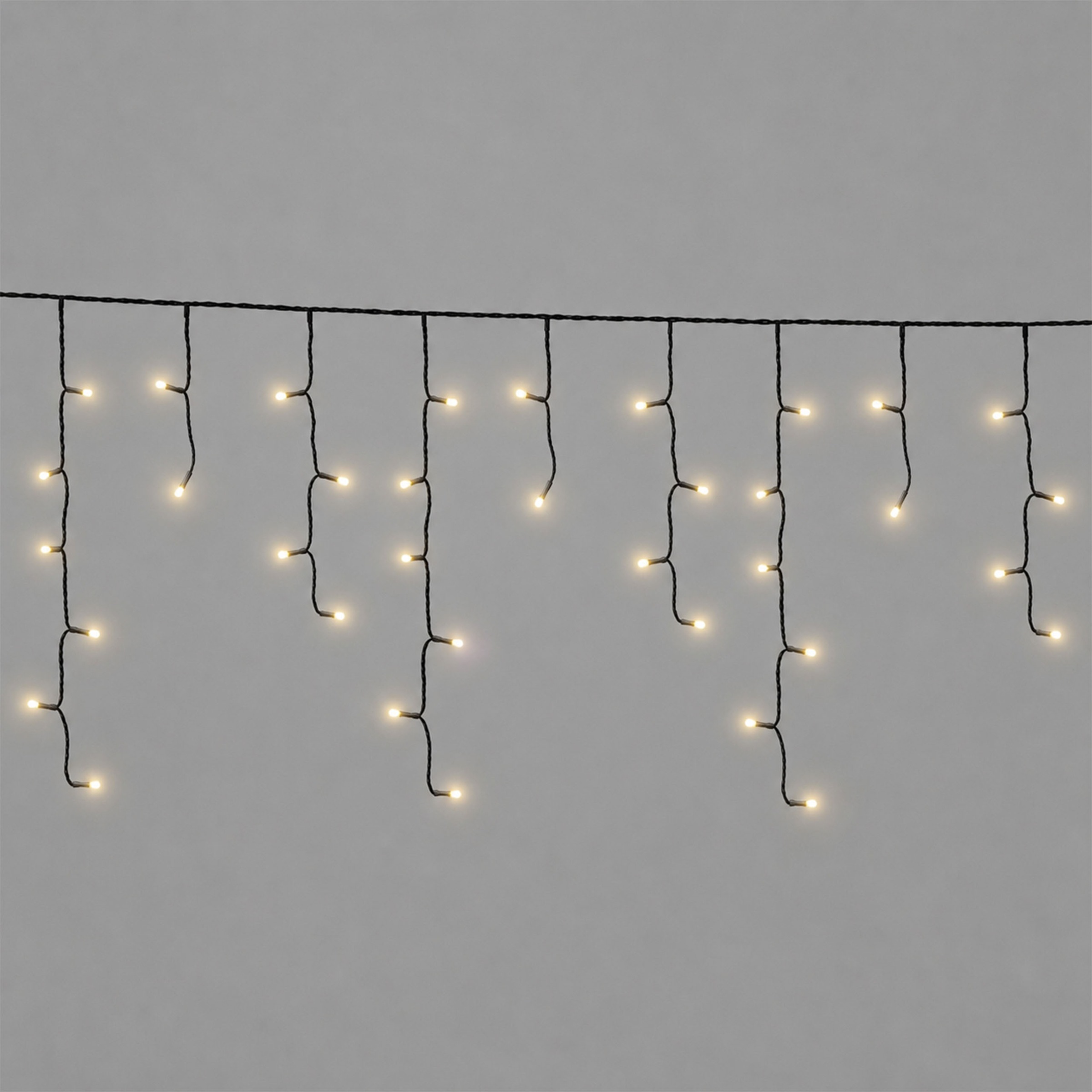 OTTO home LED-Lichterkette »Luvennia in 6, 12 und 24 m Kettenlänge,« warmweißes Licht, Timer, 3 m Zuleitung