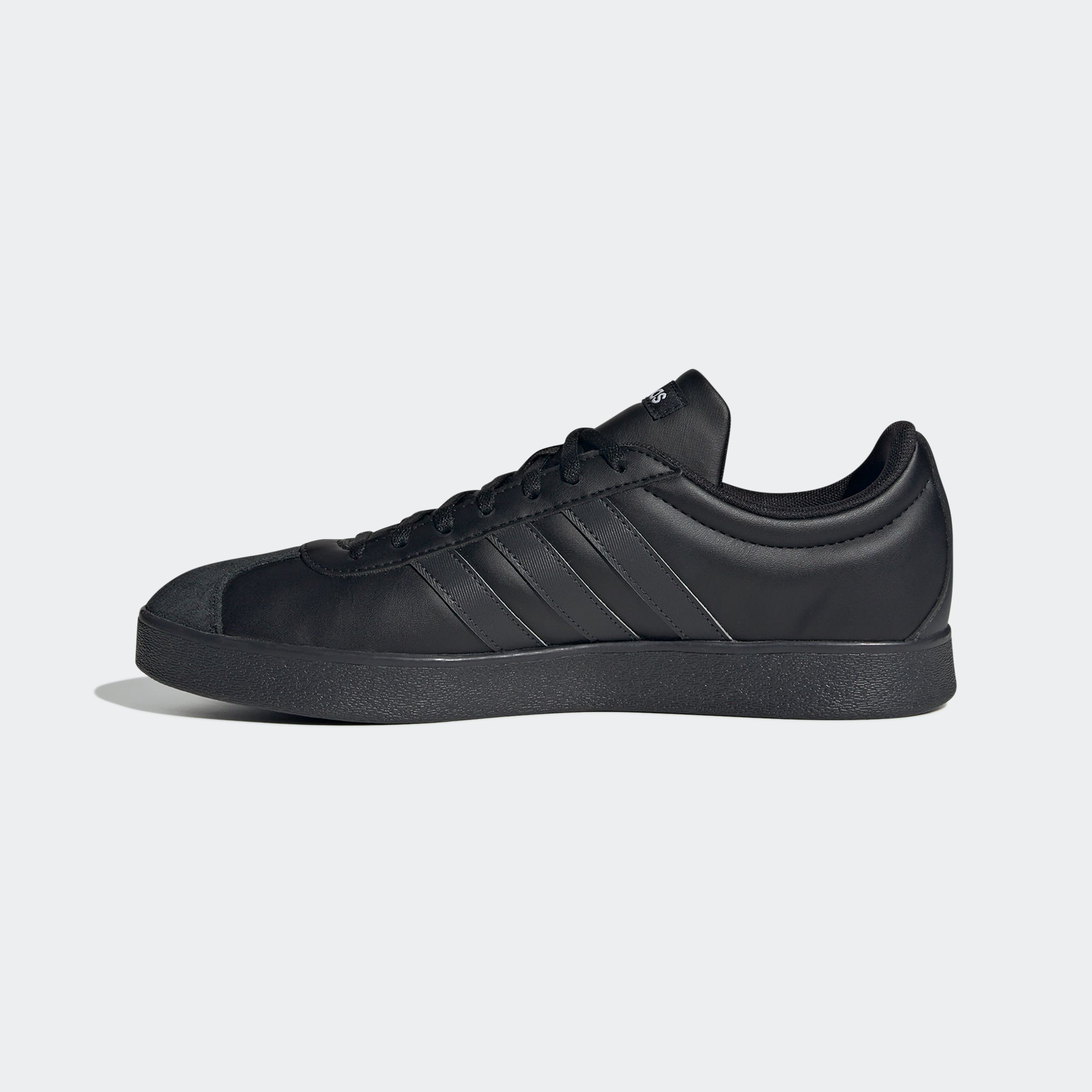 adidas Performance Sneaker »MERCEDES - AMG PETRONAS FORMULA ONE TEAM VL COURT«  Mercedes AMG Motorsport