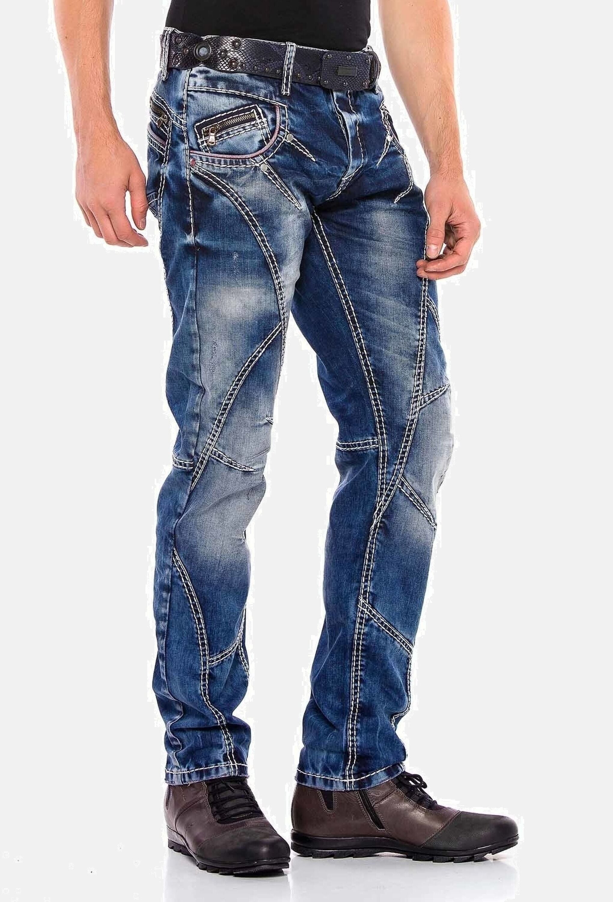 Cipo & Baxx Straight-Jeans »Cipo & Baxx Jeans« mit trendigen Ziernähten, CD563