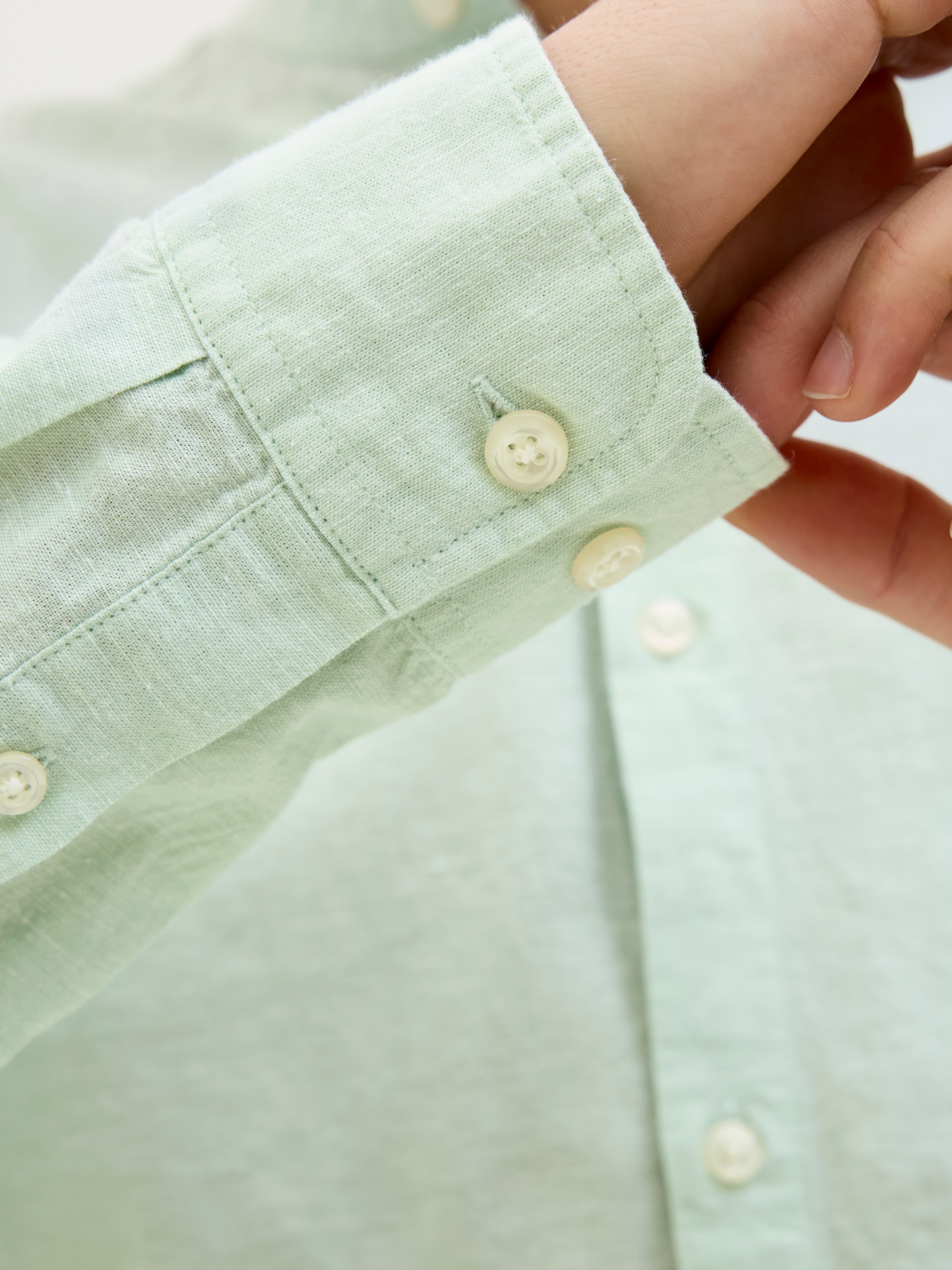 Jack & Jones Langarmhemd »JJEBREEZE BAND SHIRT LS SN«, mit Bandkragen
