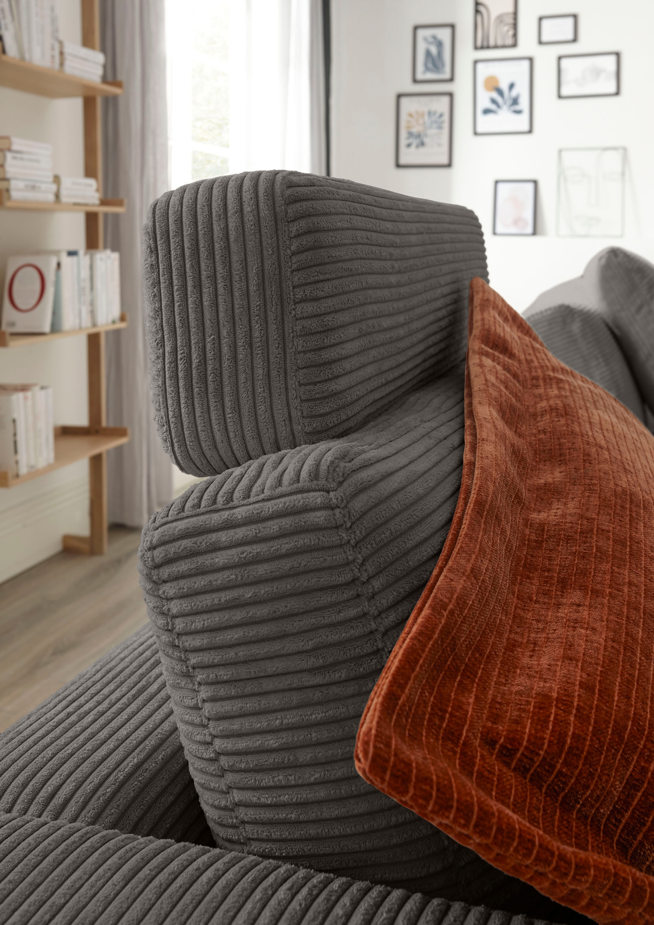 Musterring Wohnlandschaft »Lucia U-Form«, Cord-Bezug, inklusive Kopfstütze, Gesamtbreite 524 cm