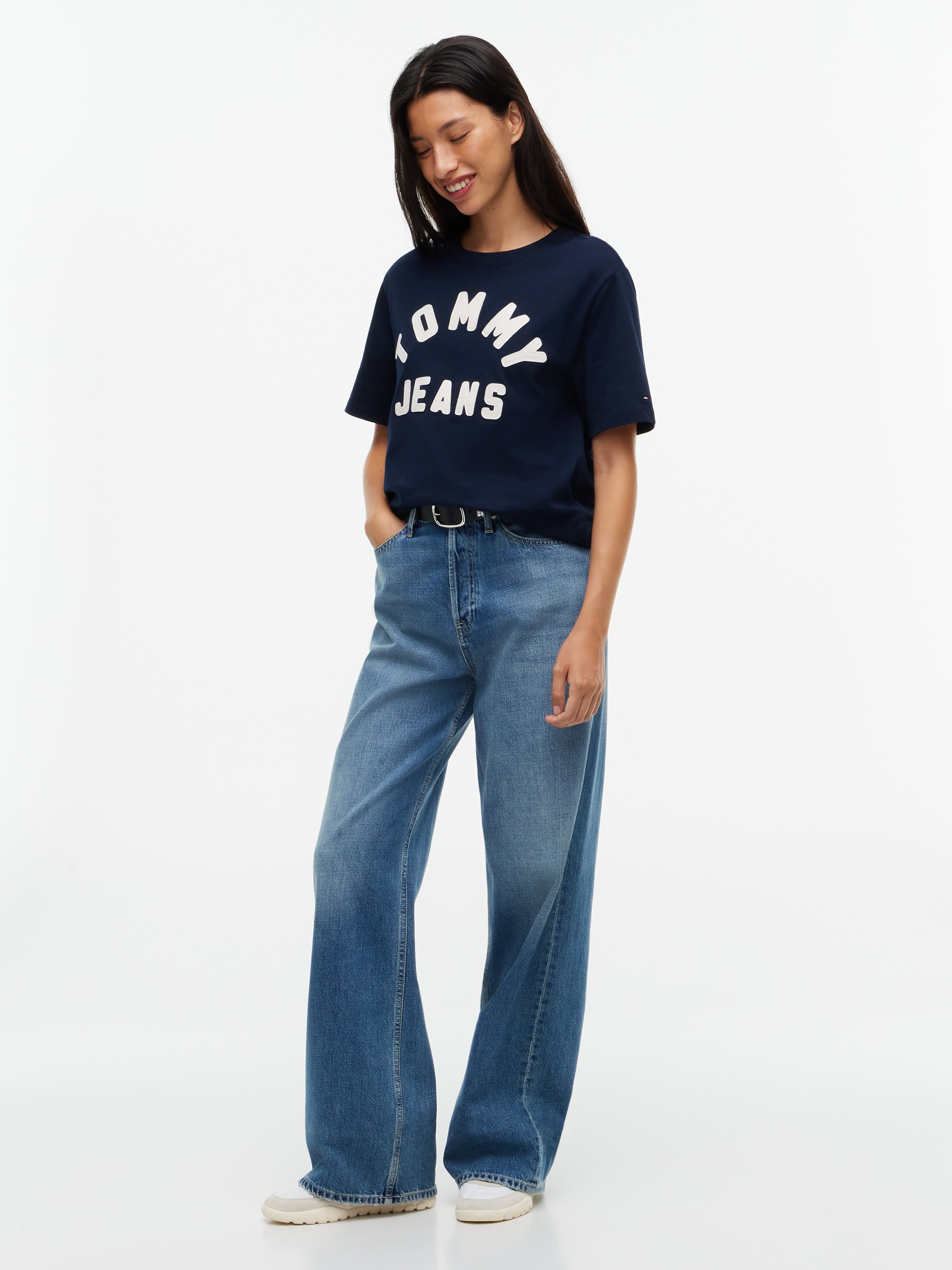 Tommy Jeans Rundhalsshirt »TJW RLX TOMMY ARCH TEE« Baumwolle,  relaxed fit